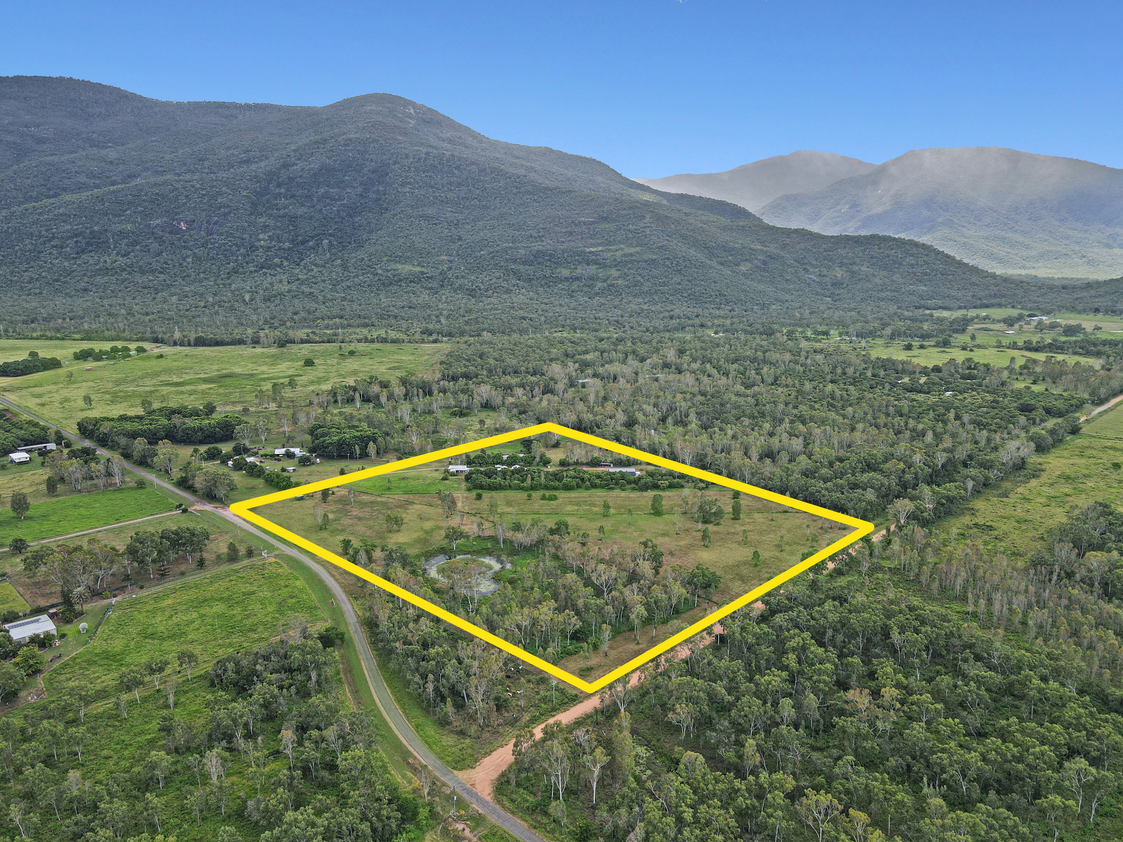 116 Clark Road, Majors Creek, QLD 4816