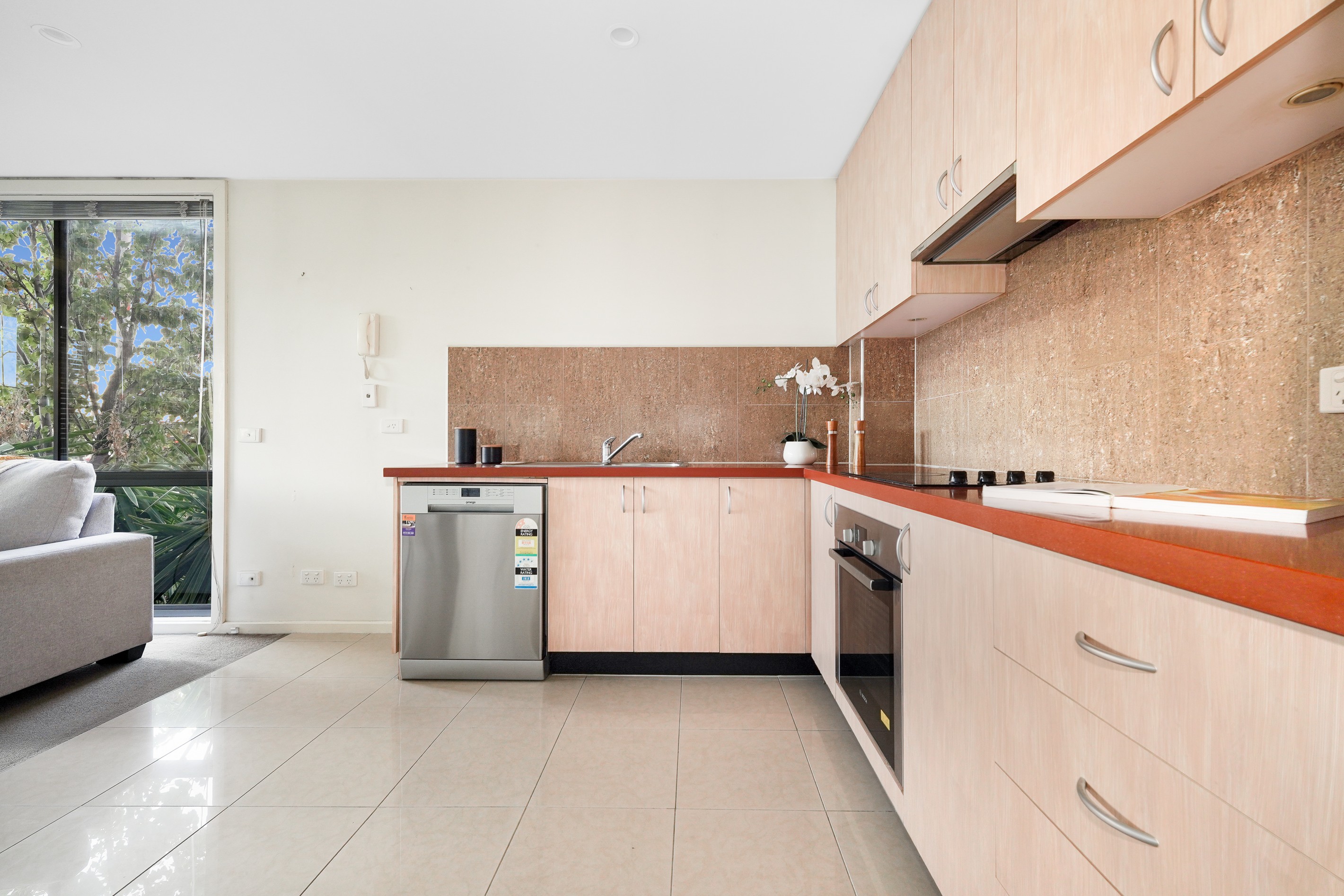 16/1554-1556 Dandenong Road, Huntingdale, VIC 3166