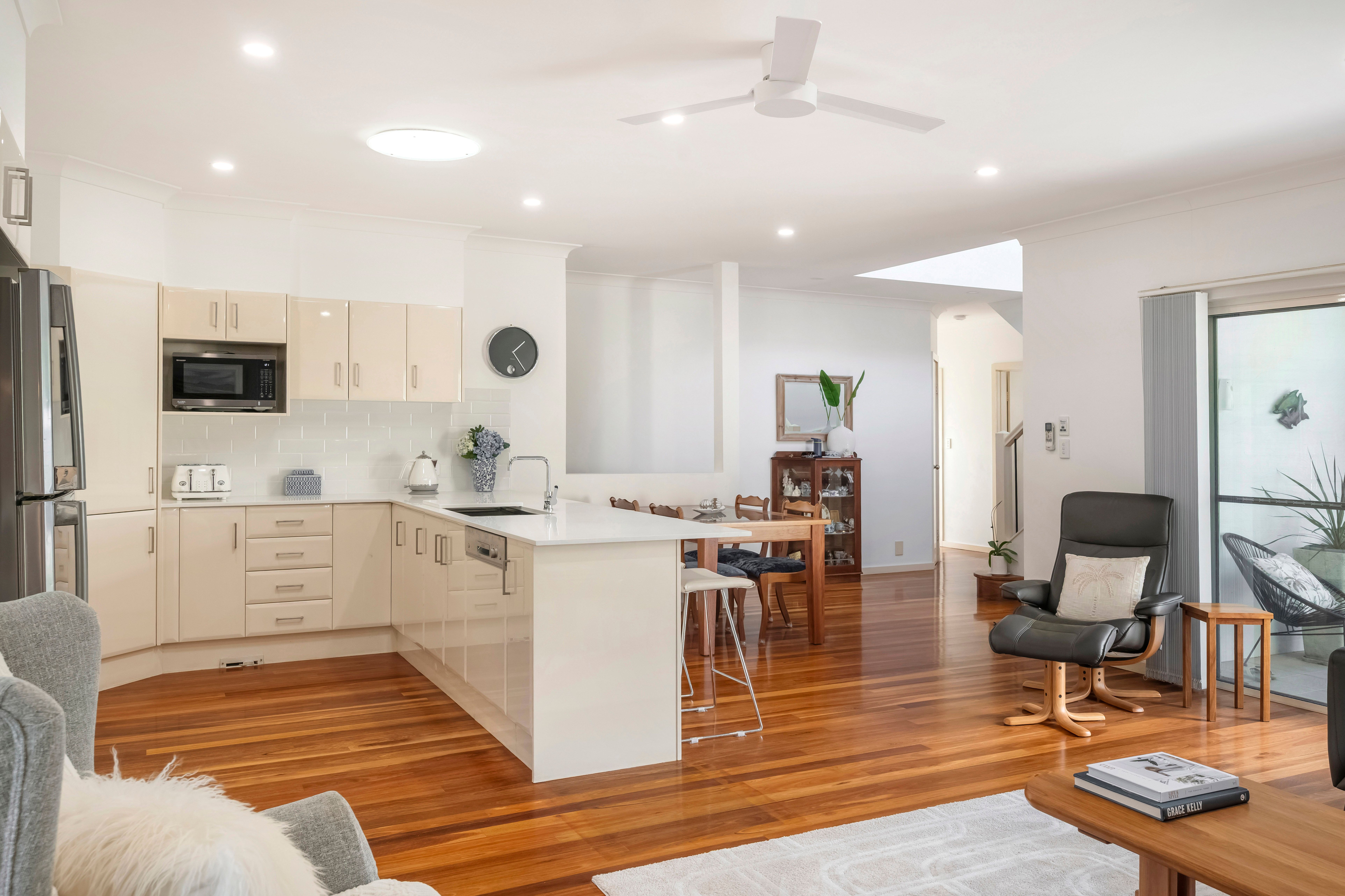 74A Austral Street — photo 7 of 25