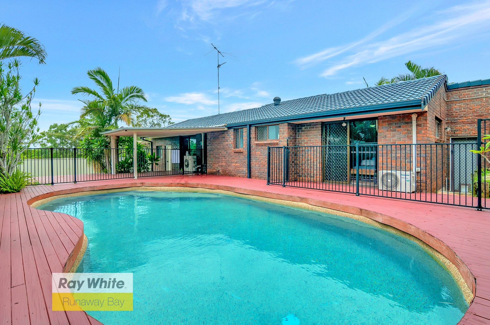 214 Discovery Drive, Helensvale, QLD 4212