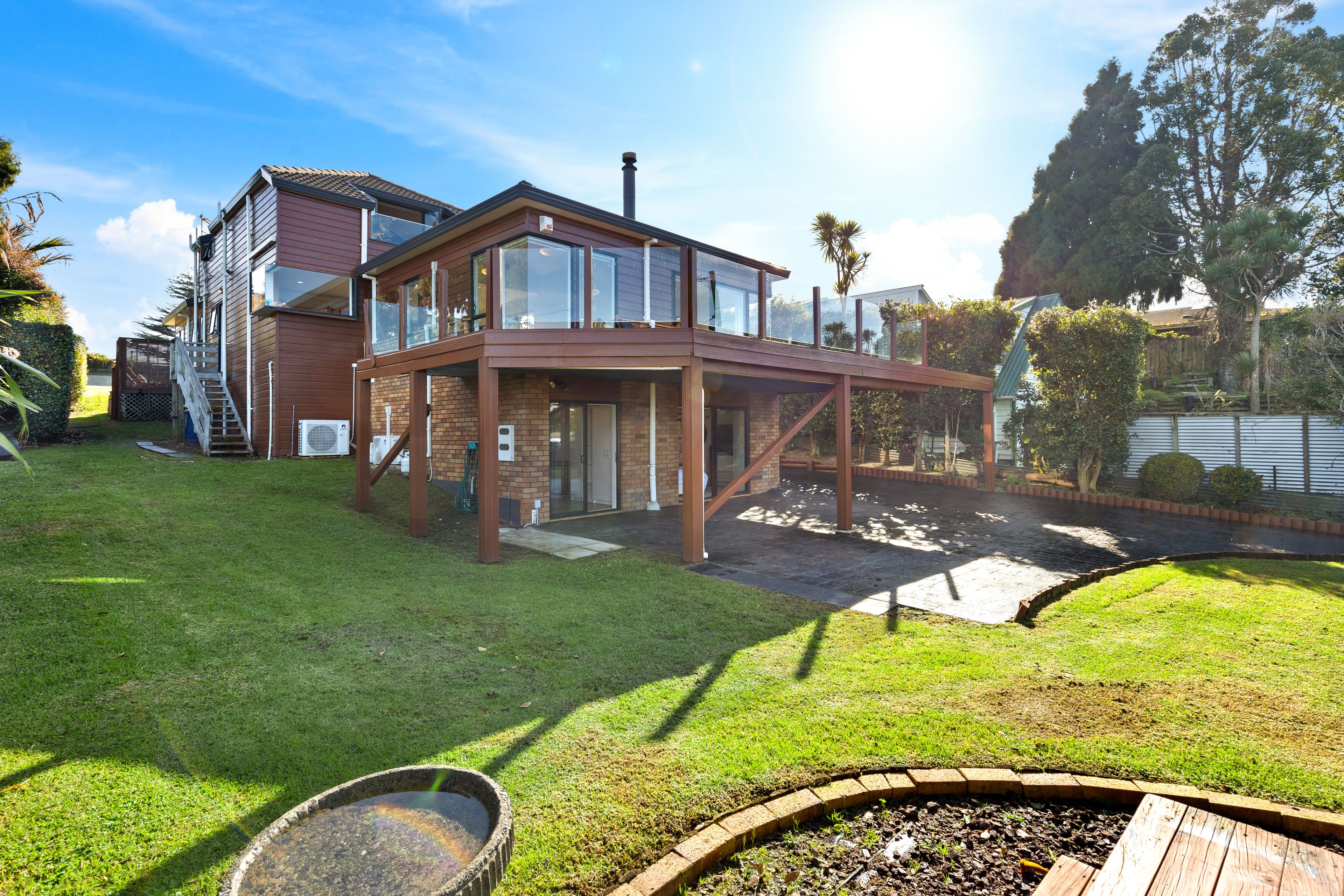 89 Victory Road, Laingholm, Waitakere City
