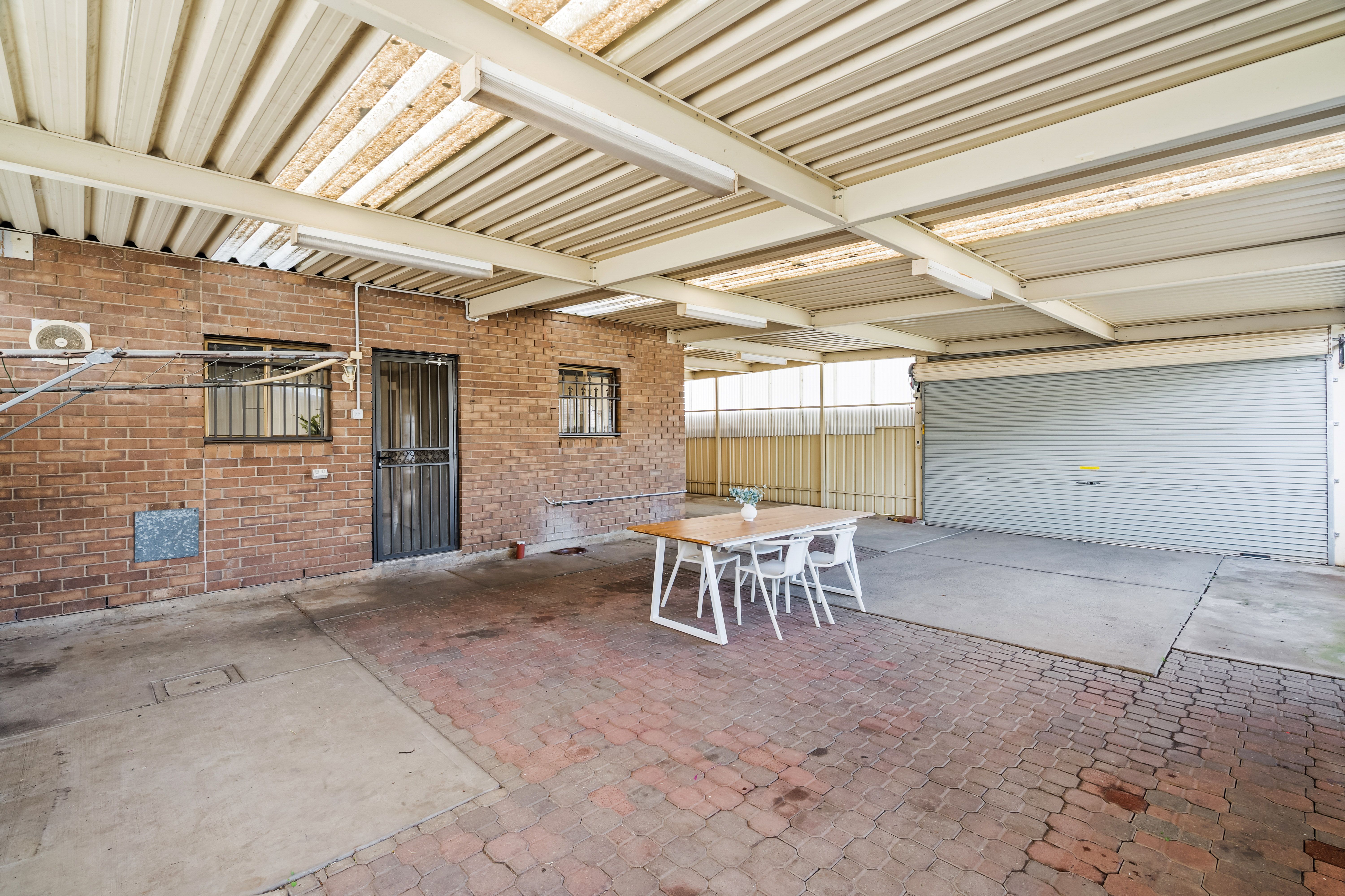 20 Exeter Terrace — photo 17 of 21