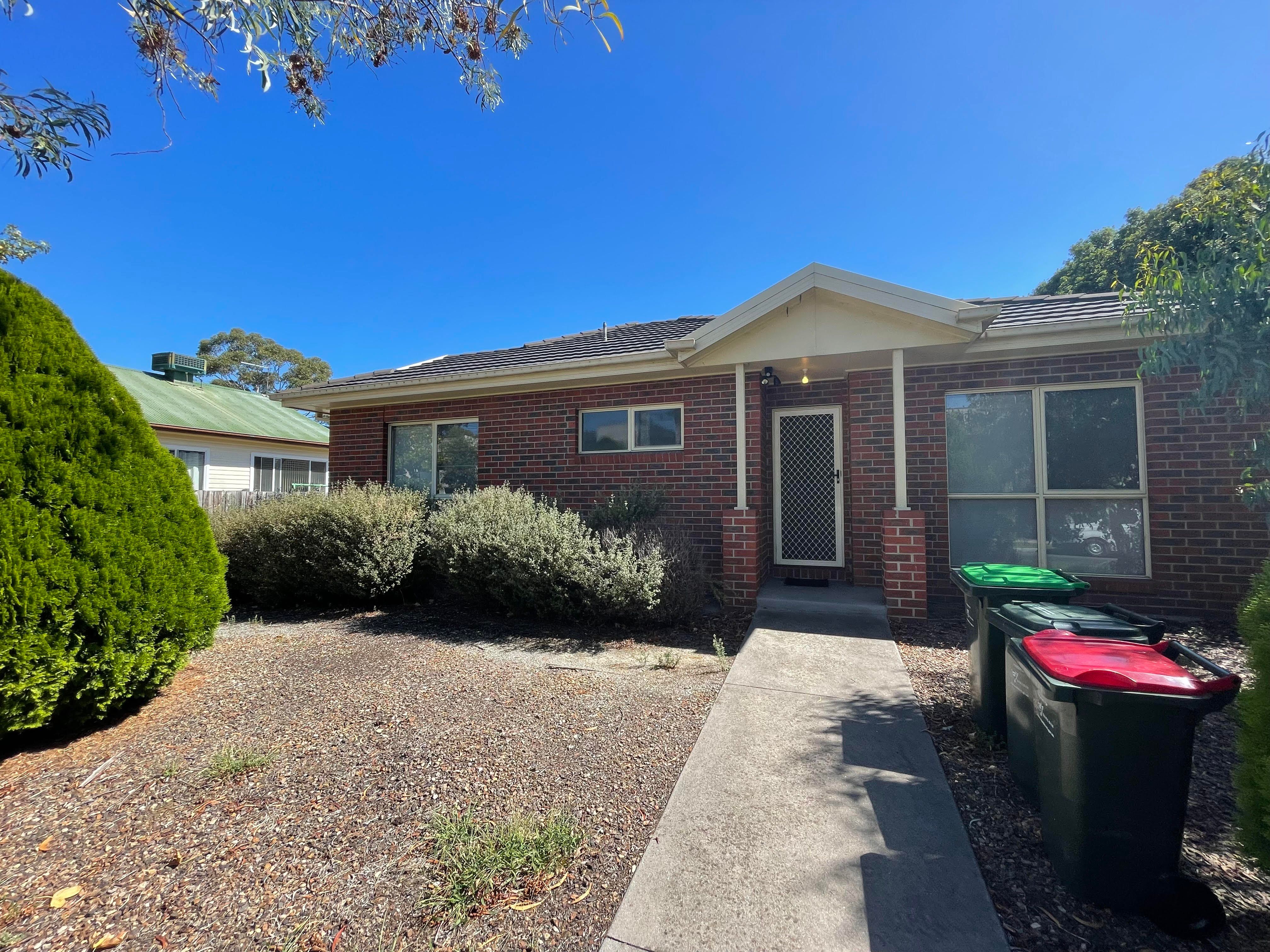1/5 Crevelli Street — photo from Ray White Reservoir