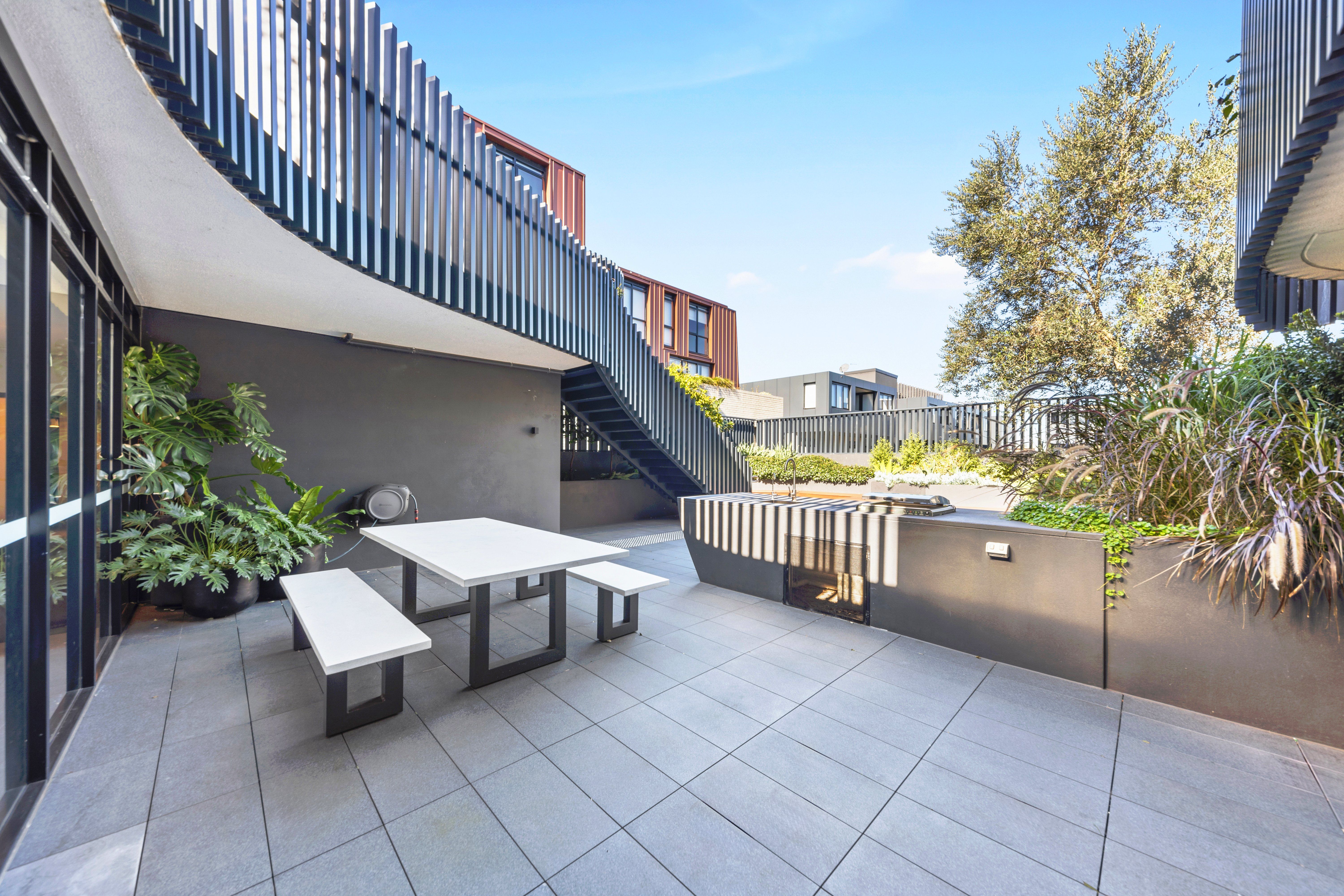 1402/1 Metters Street, Erskineville, NSW 2043 Sold Apartment Ray
