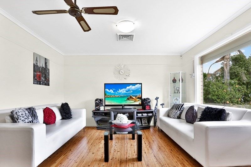 7 Arisaig Place, St Andrews, NSW 2566
