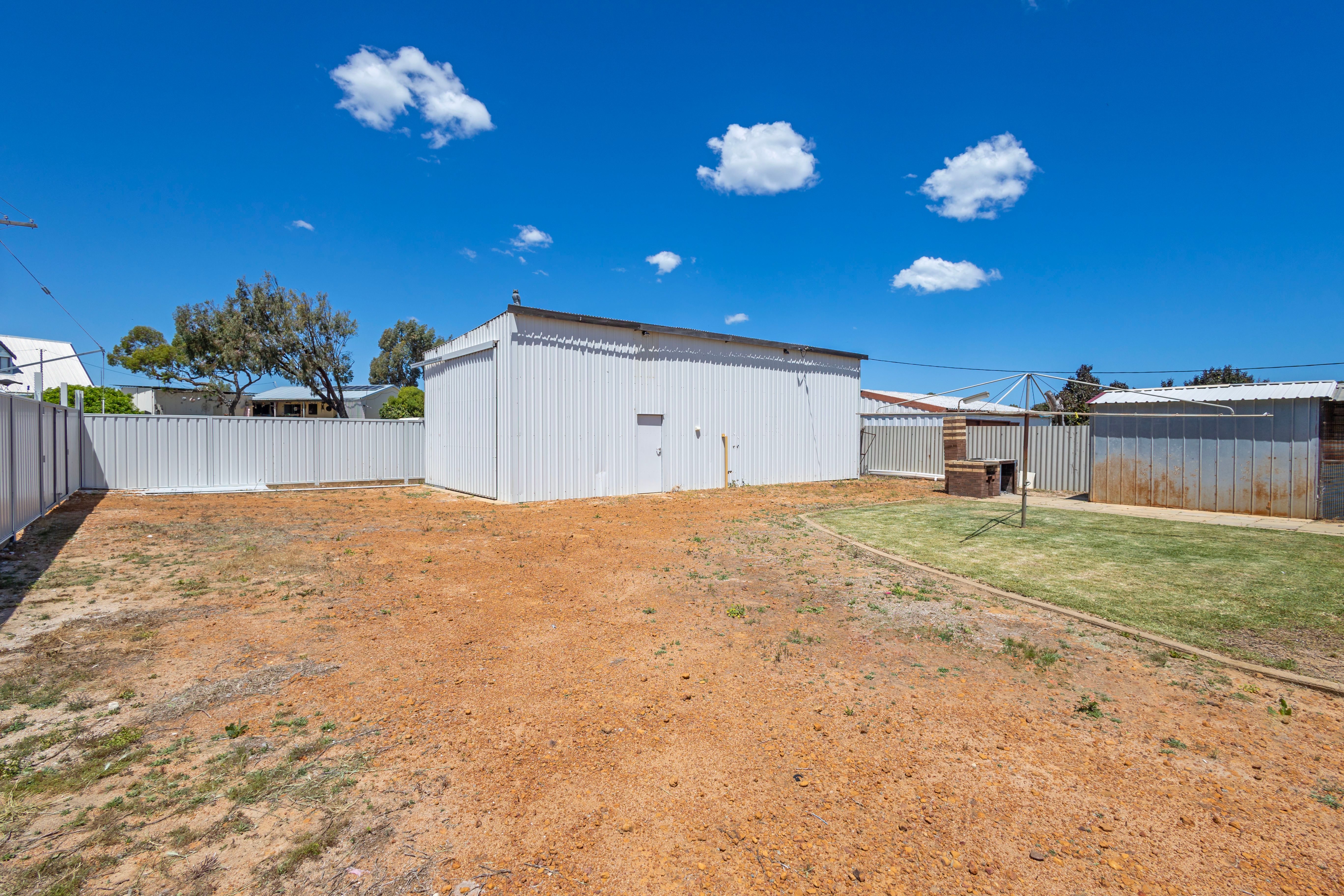 6 Bonham Street — photo 23 of 24
