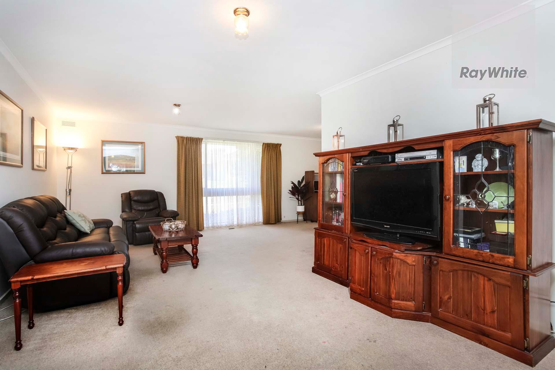 60 Wolverton Drive, Gladstone Park, VIC 3043