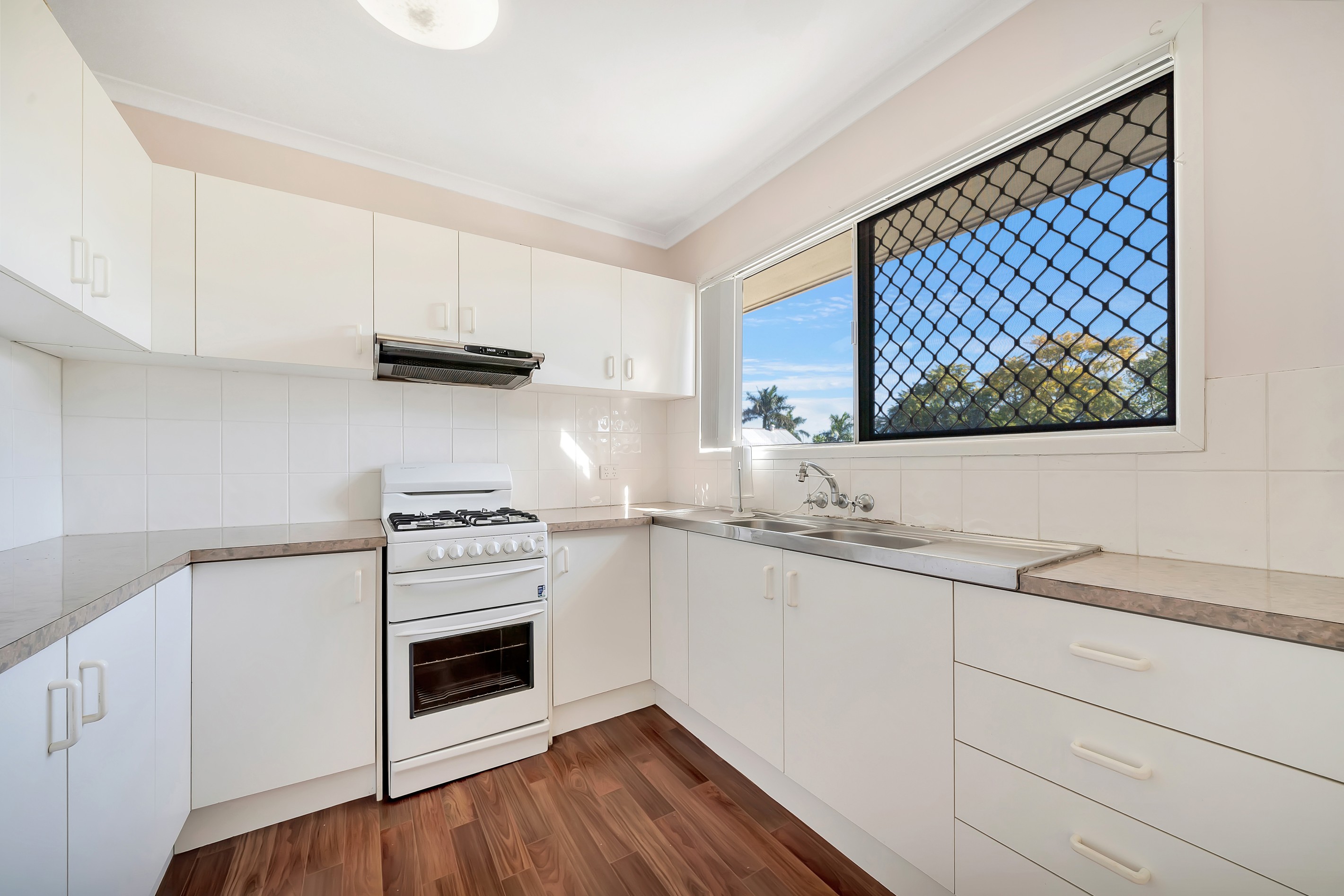 18 Pope Street, Logan Central, QLD 4114