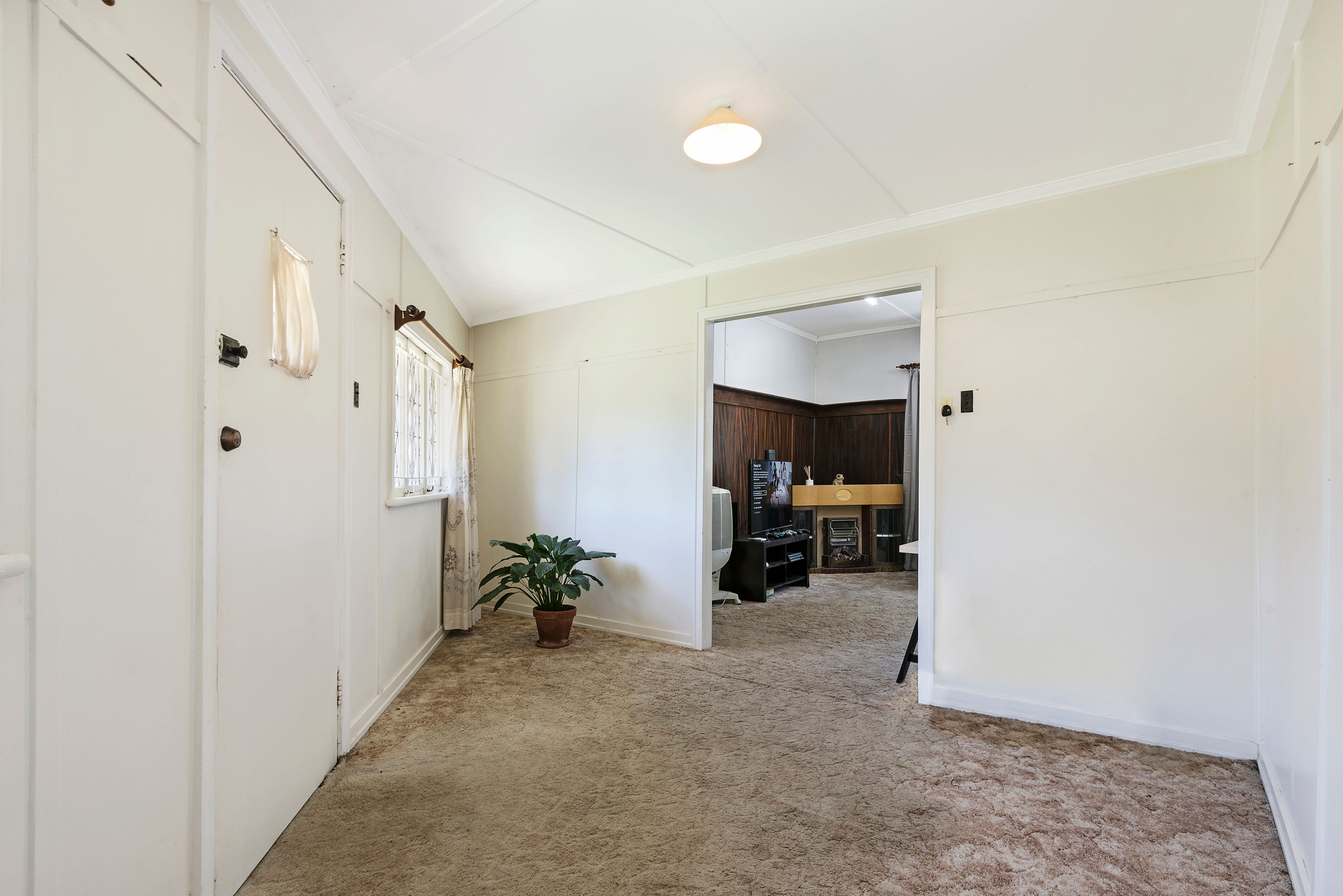 37 Alice Street, Blackstone, QLD 4304