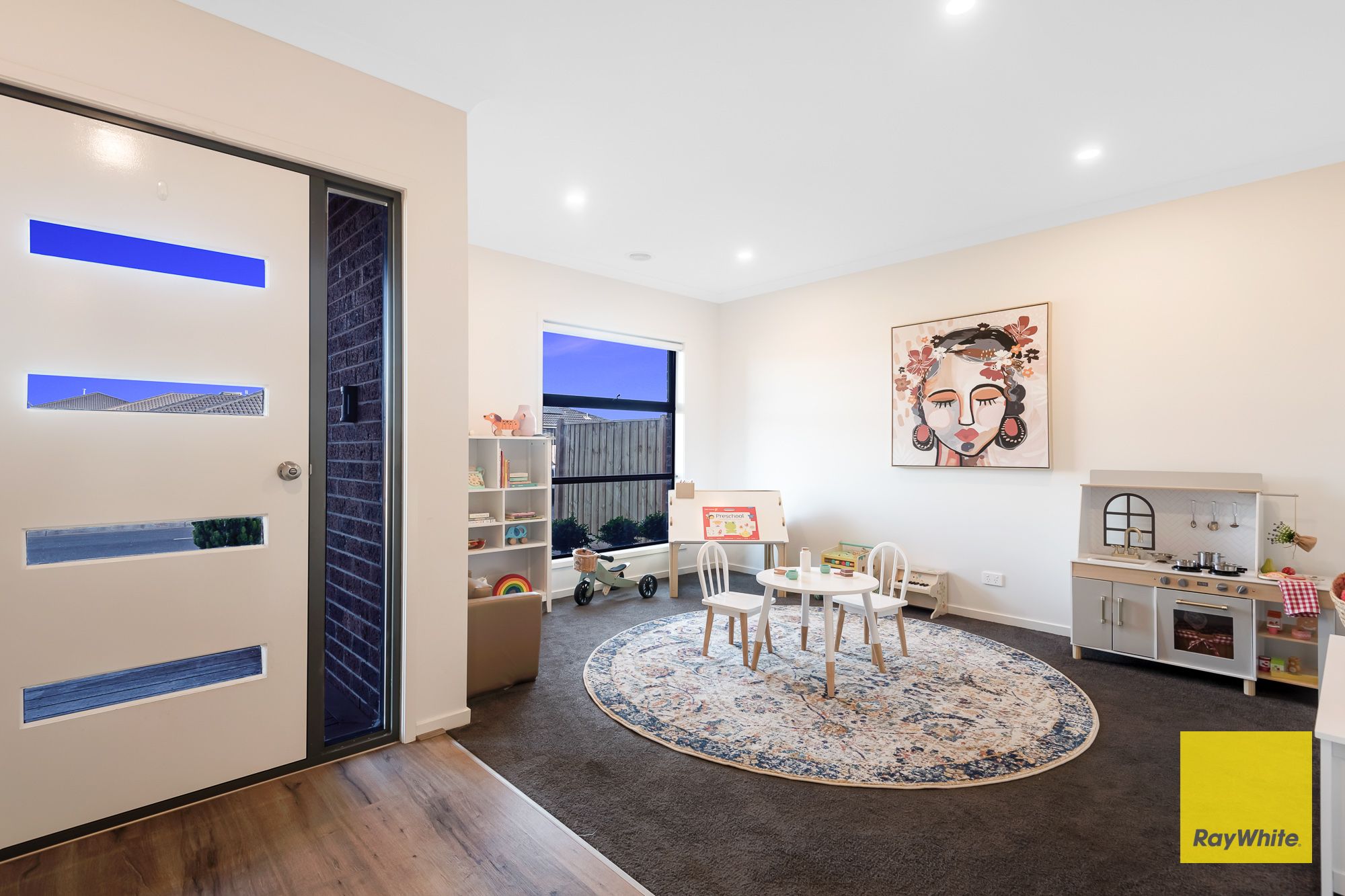 3 Lomond Street, THORNHILL PARK, VIC 3335