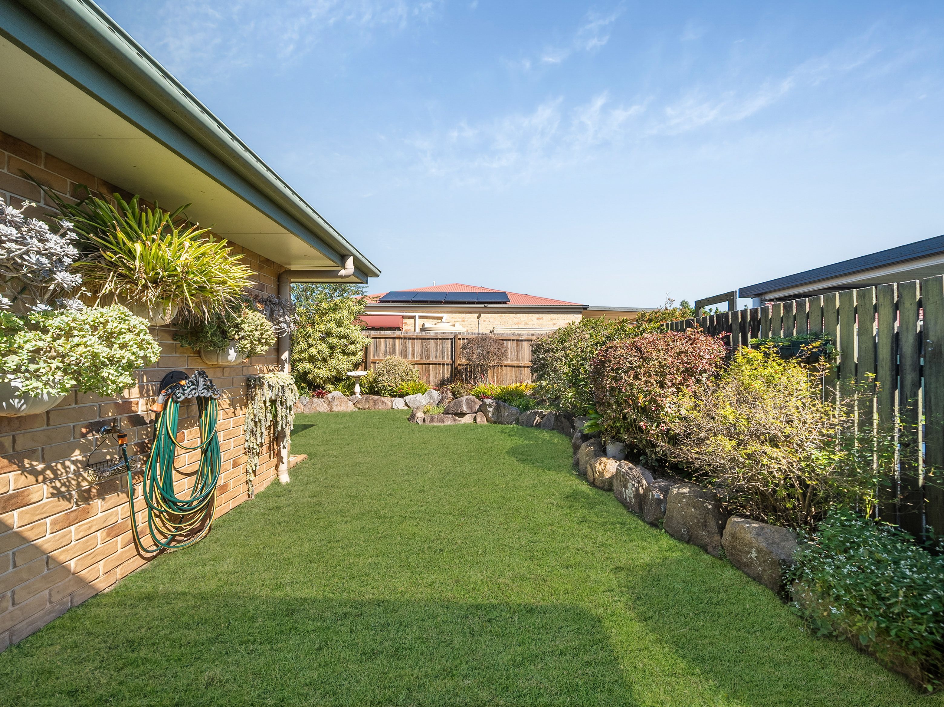 18 Barnard Crescent — photo 14 of 22