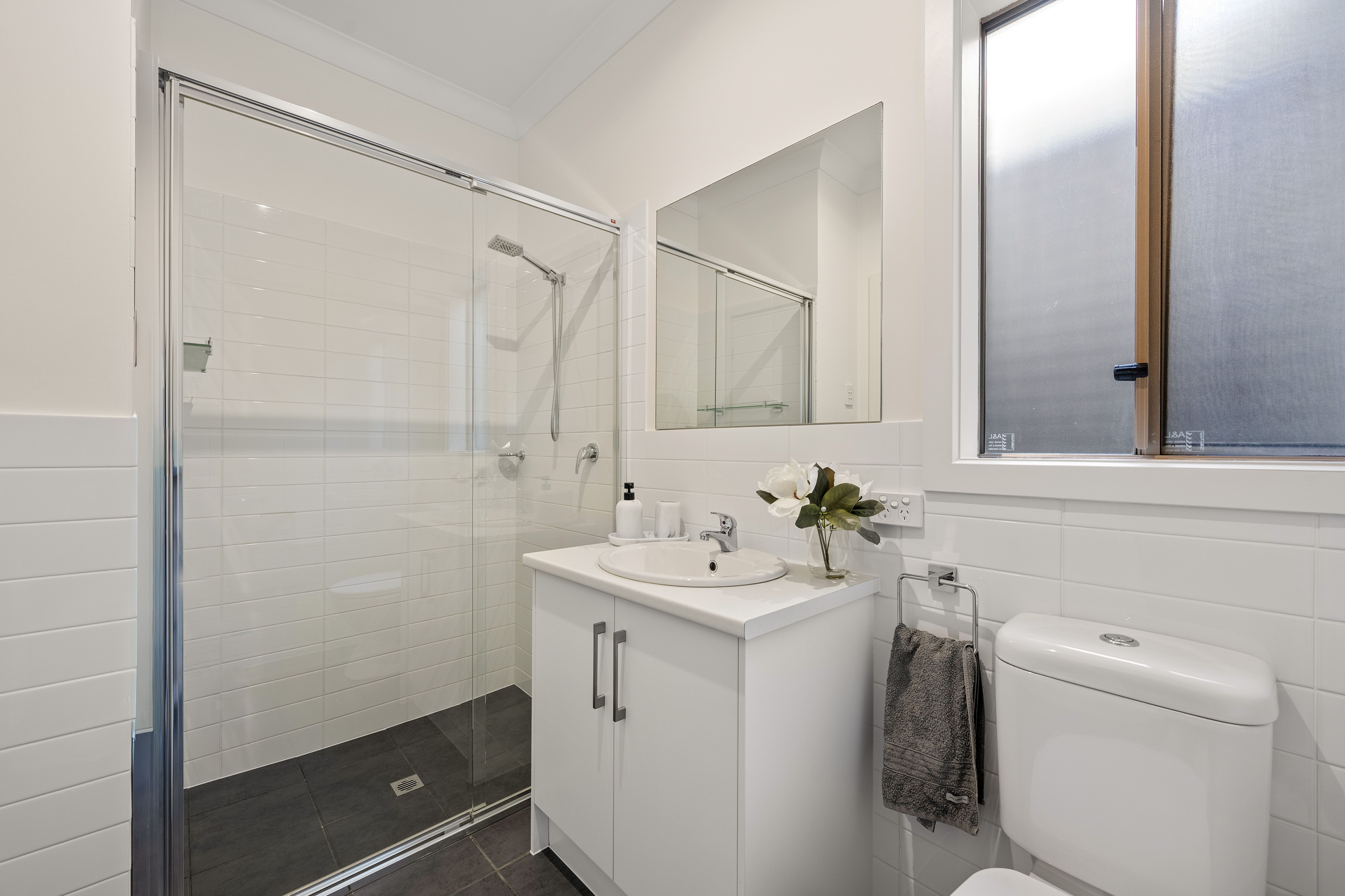 18 Pultawilta Avenue — photo 17 of 23