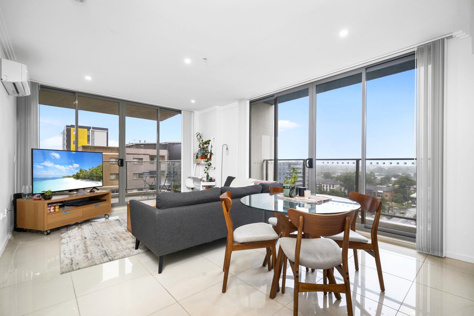 801/2 Lachlan Street, Liverpool, NSW 2170