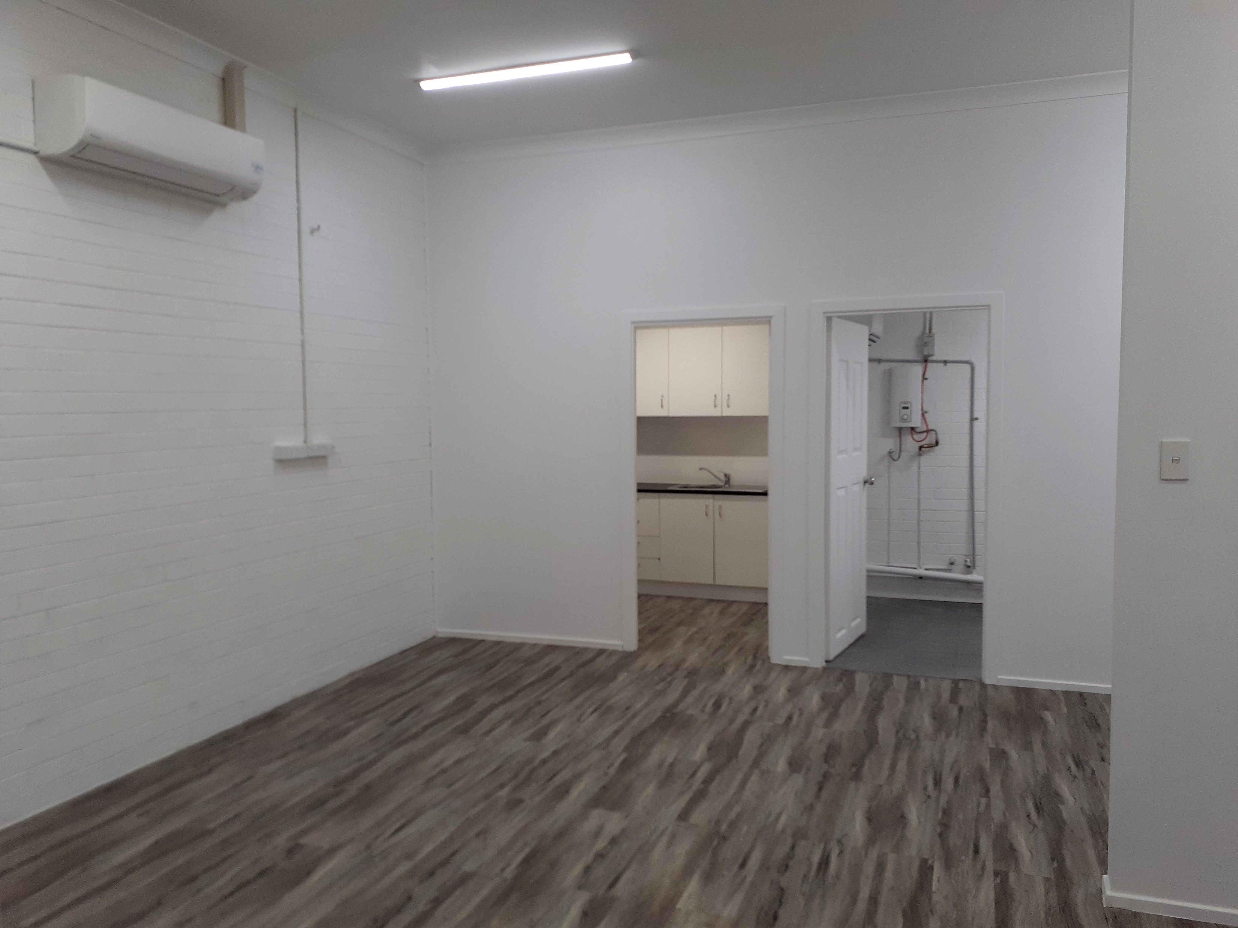 4/17-19 Industrial Road, Oak Flats, NSW 2529