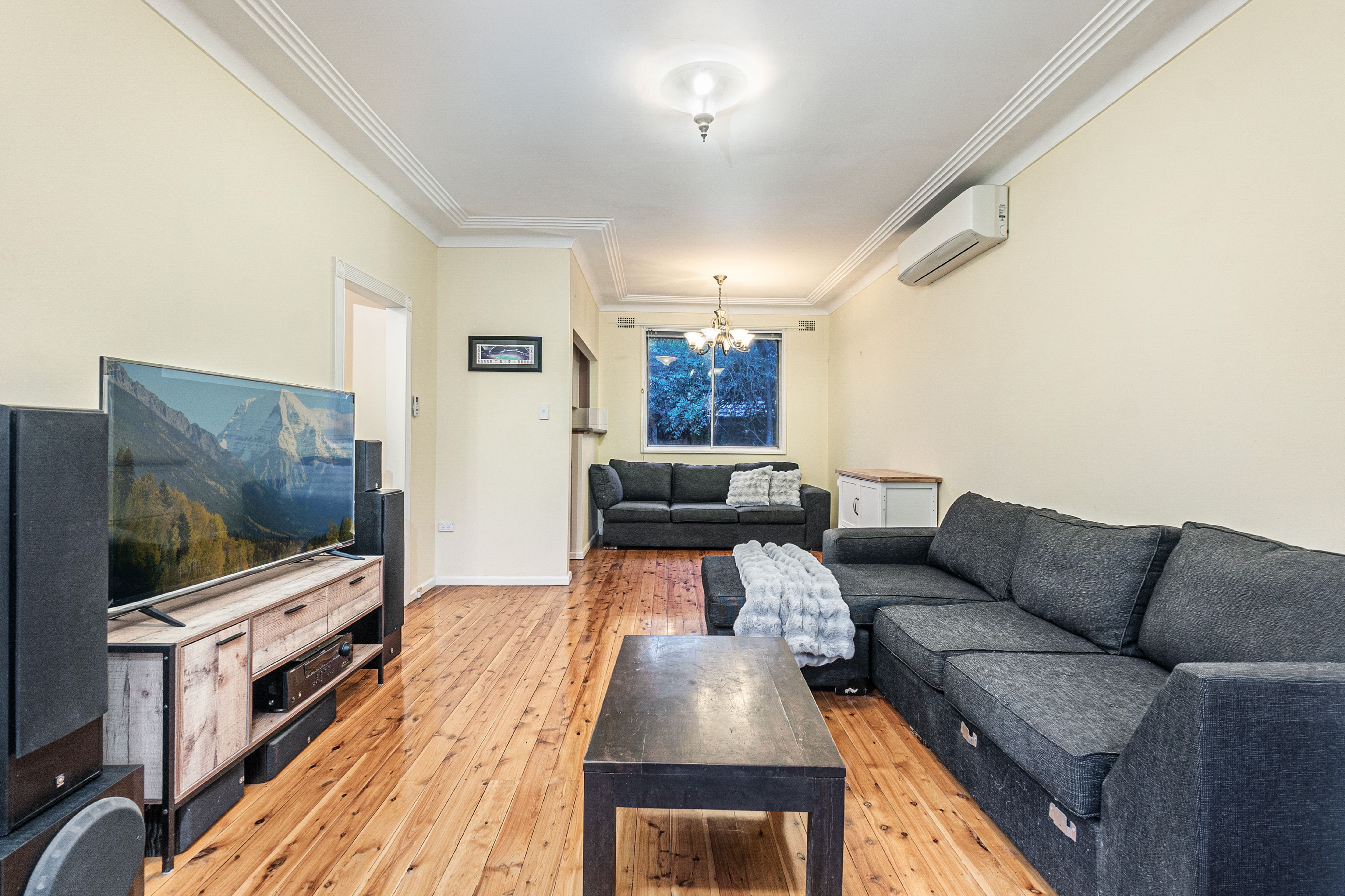 37 Watkins Road, Baulkham Hills, NSW 2153