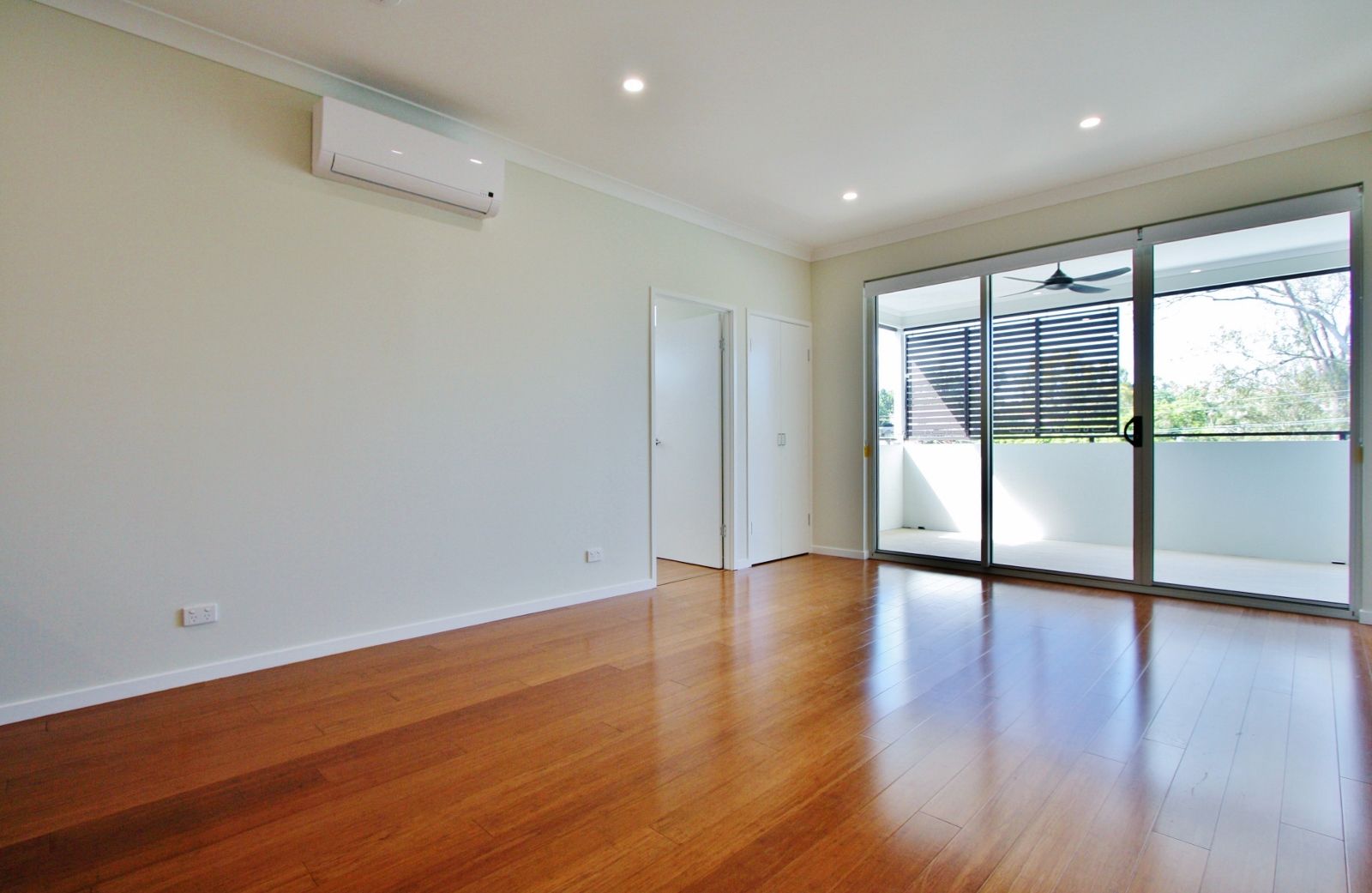 5/847 Logan Road, Holland Park West, QLD 4121