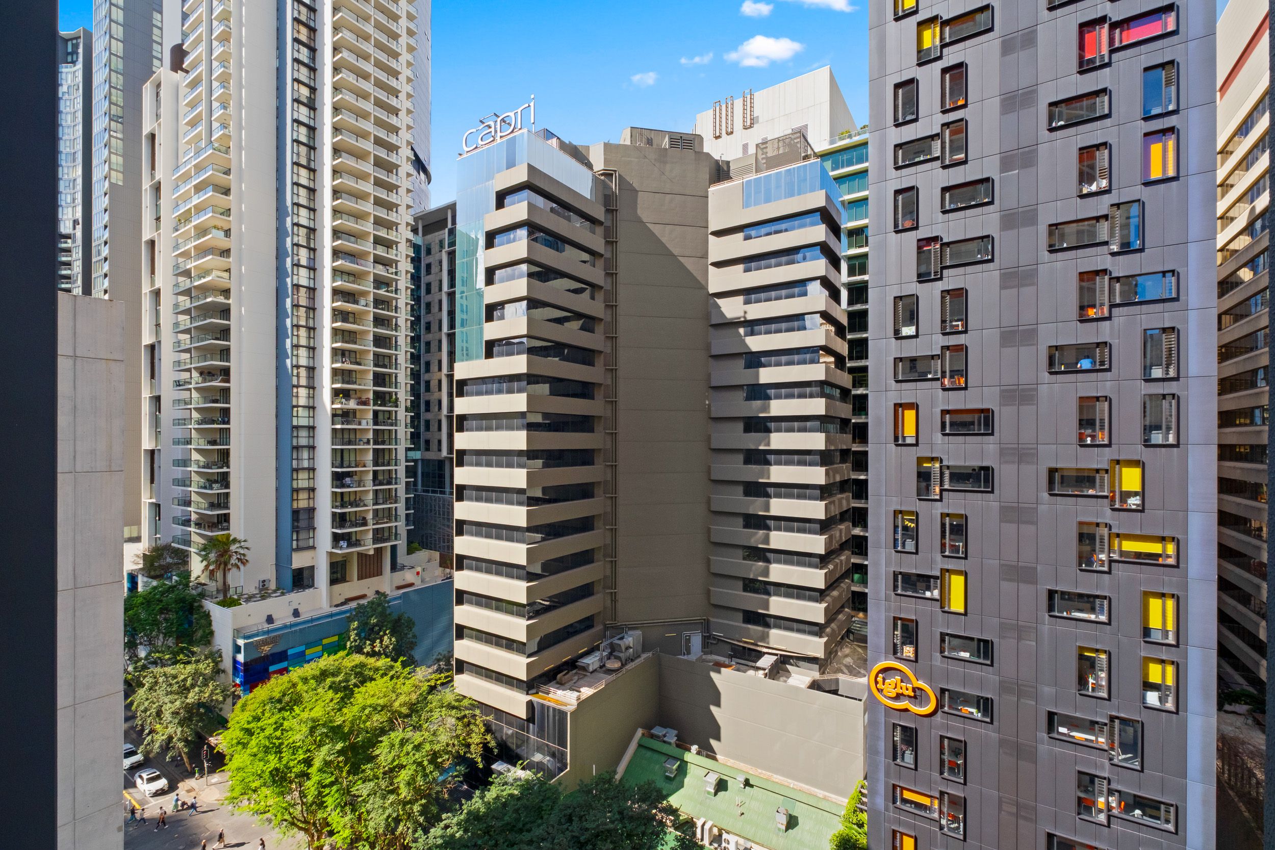1002/70 Mary Street — photo 13 of 18