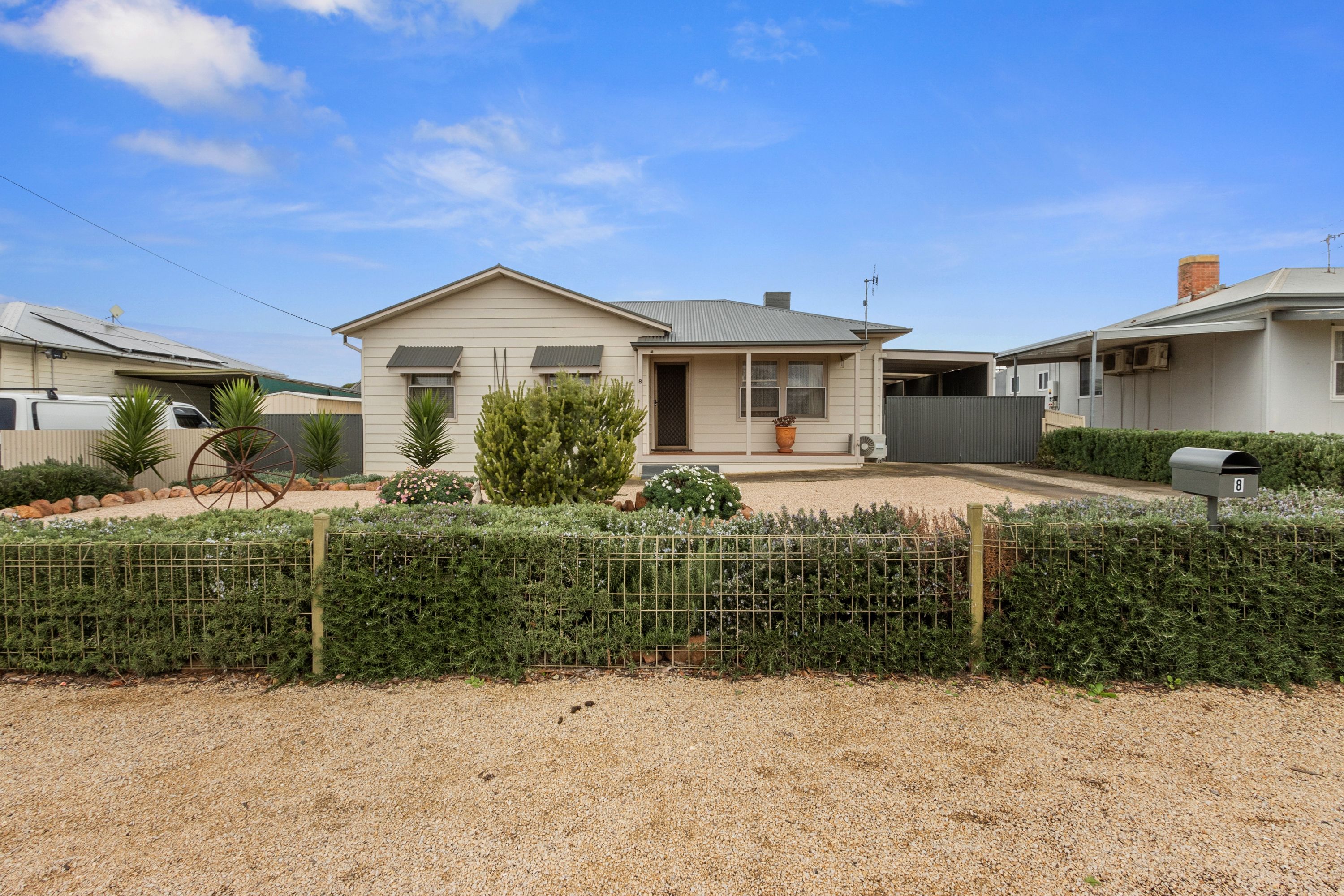 8 Eldon Street, Maitland SA 5573