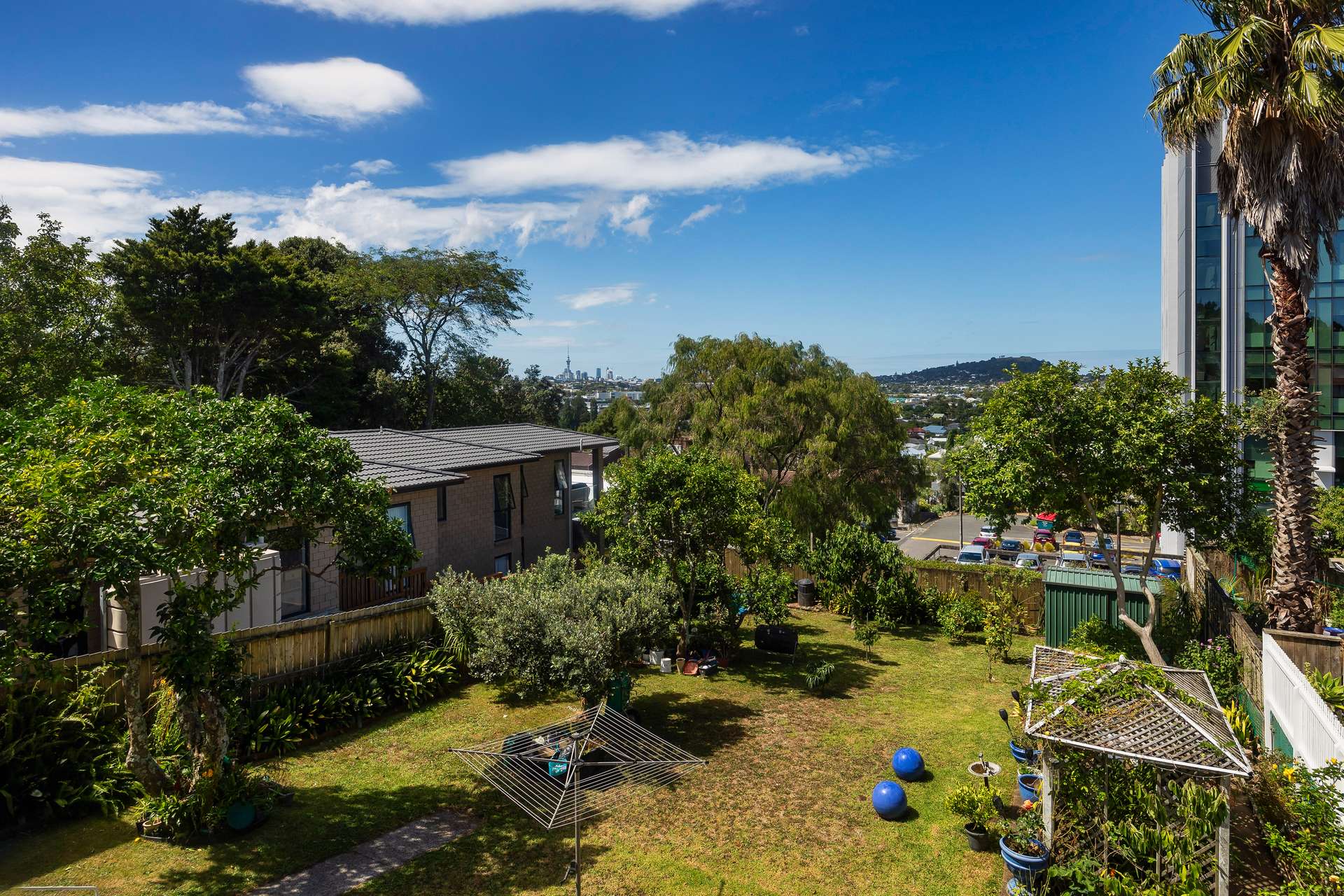 106 Mount Albert Road photo 29