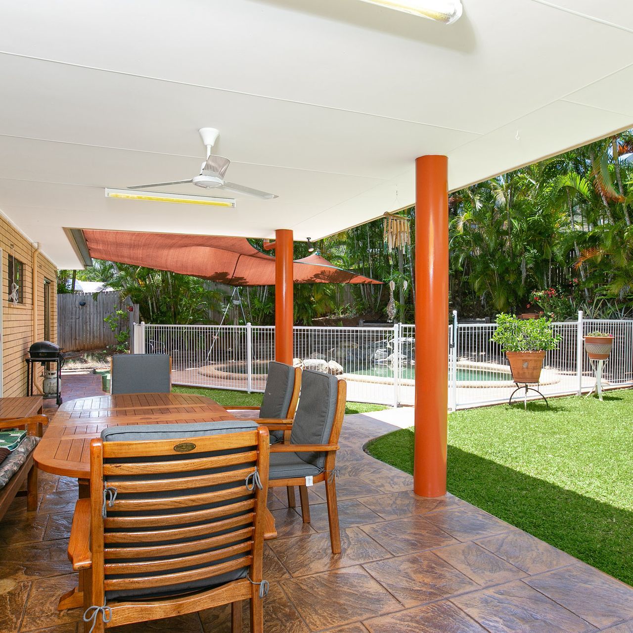 9 Toona Terrace, Redlynch, QLD 4870
