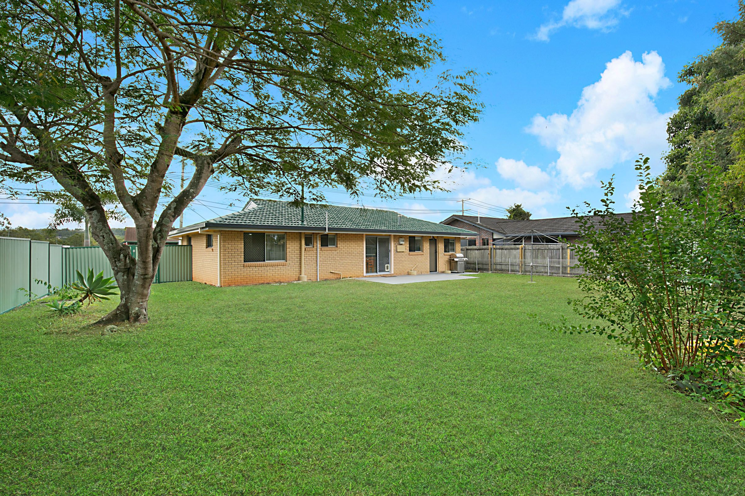 24 Boronia Avenue, Daisy Hill, QLD 4127