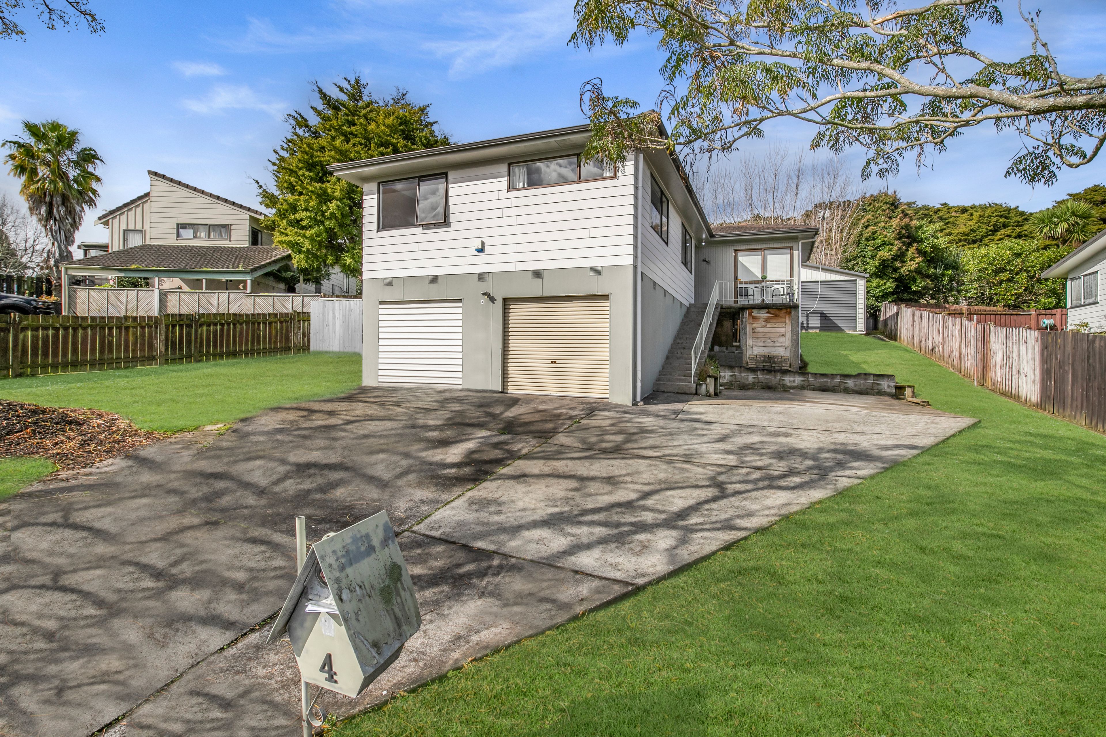 4 Caley Court, Totara Heights, Manukau City