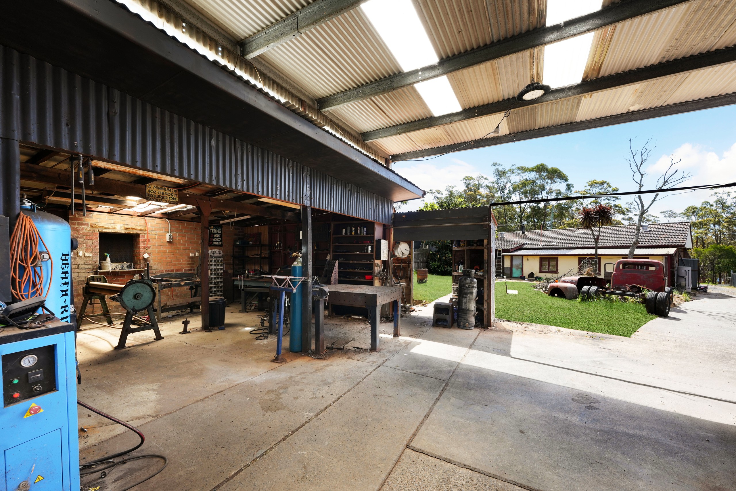 33 Boronia Avenue, Hill Top, NSW 2575