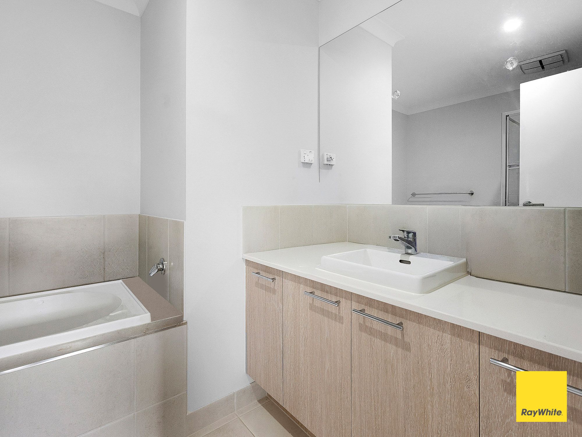 21 Buchanan Drive — photo 8 of 15