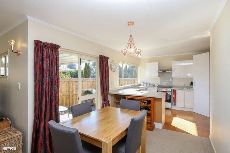 10 McNichol Street, Woodstock, Hamilton City