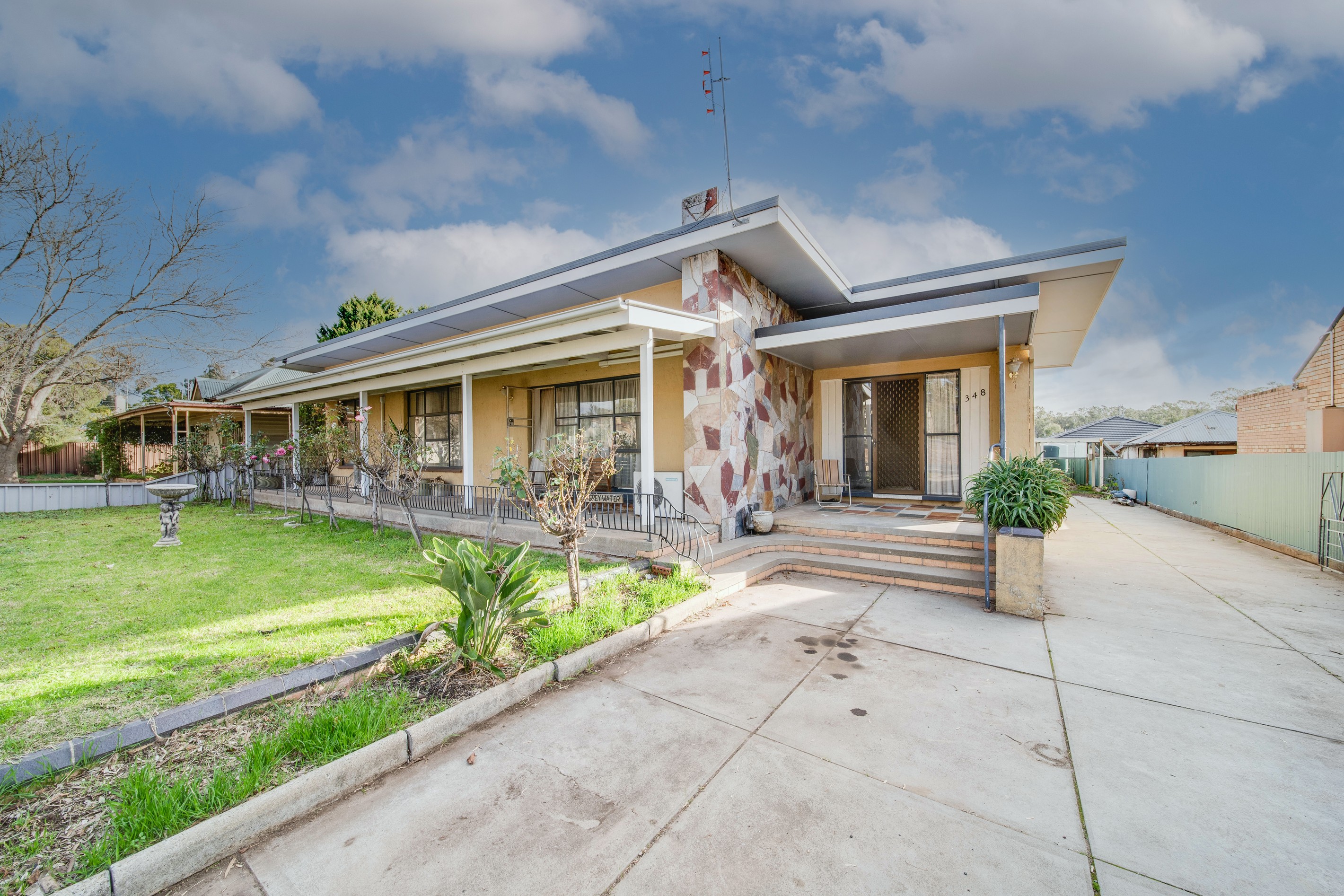 348 High Street, Kangaroo Flat, VIC 3555