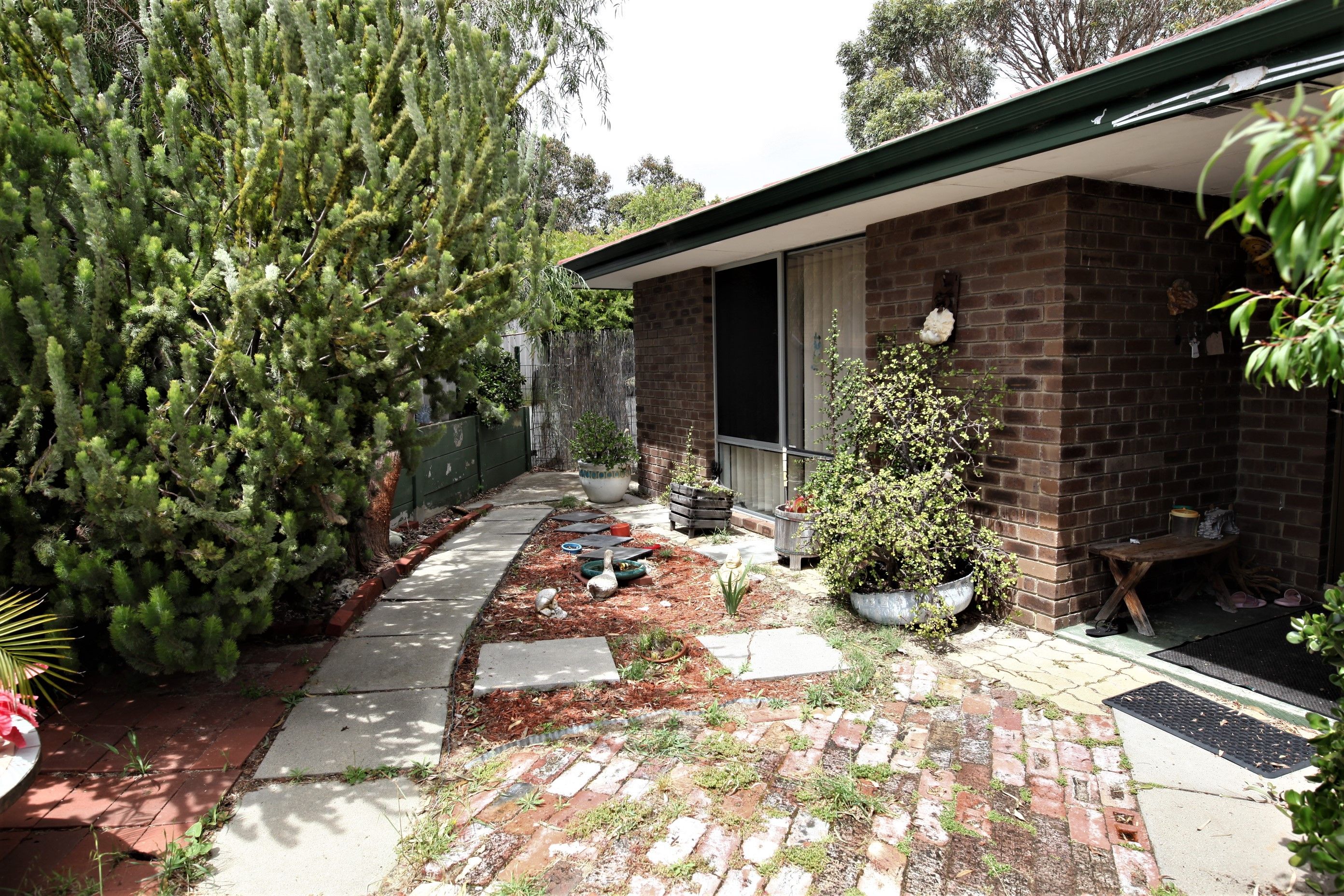 4 Cane Court, Beechboro, WA 6063