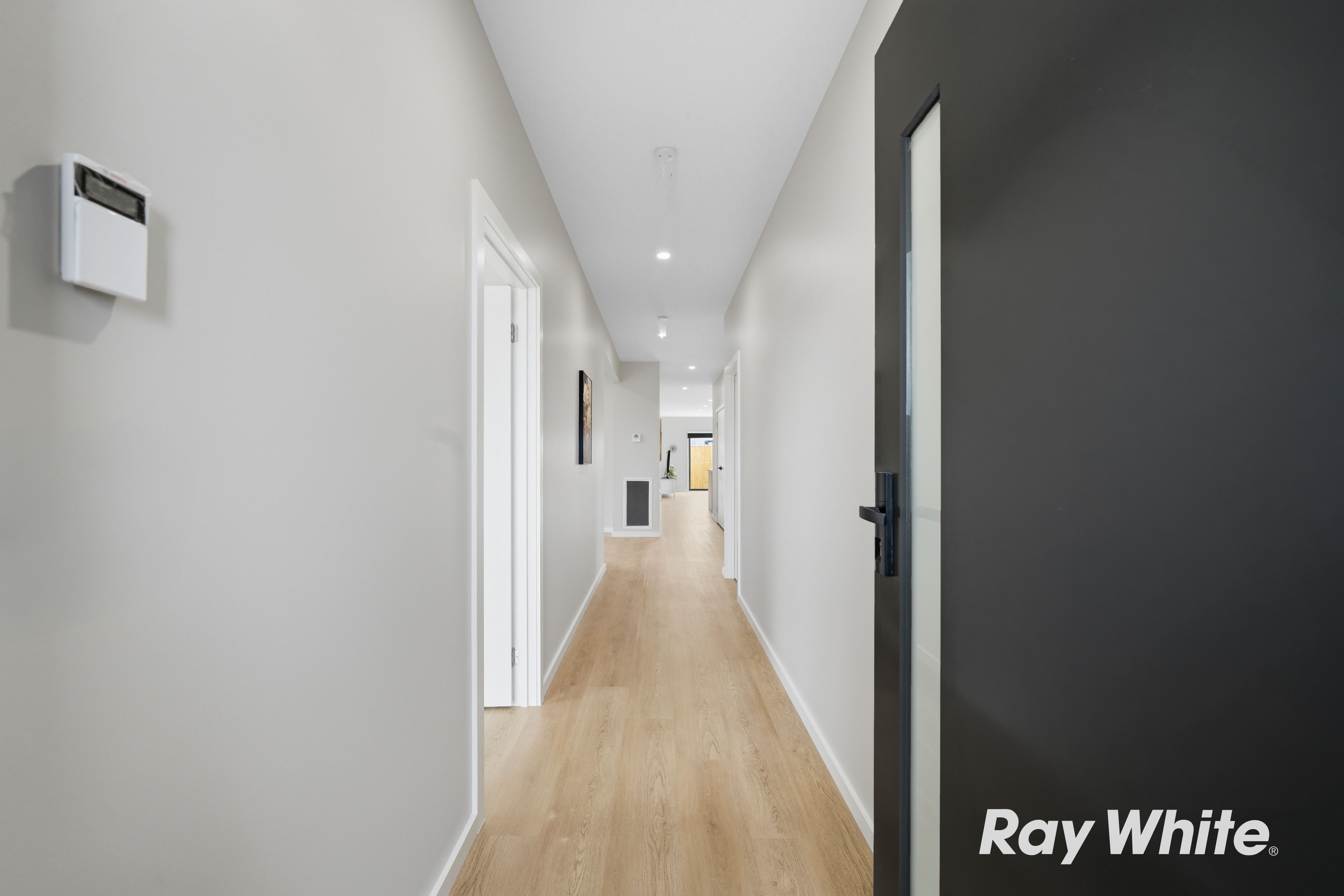 33 Shelly Street, Donnybrook, VIC 3064