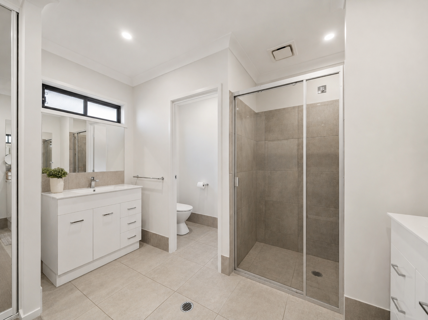 57 Normanby Crescent — photo 11 of 20