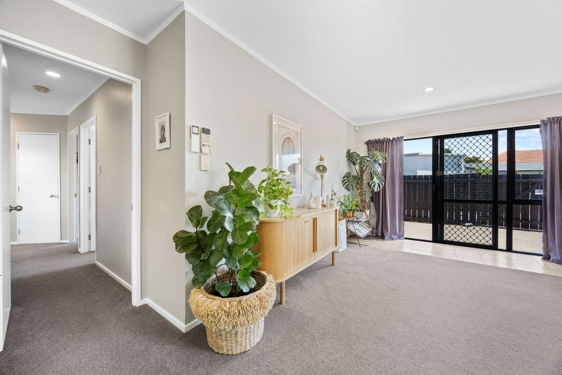 18C Mangos Place photo 5