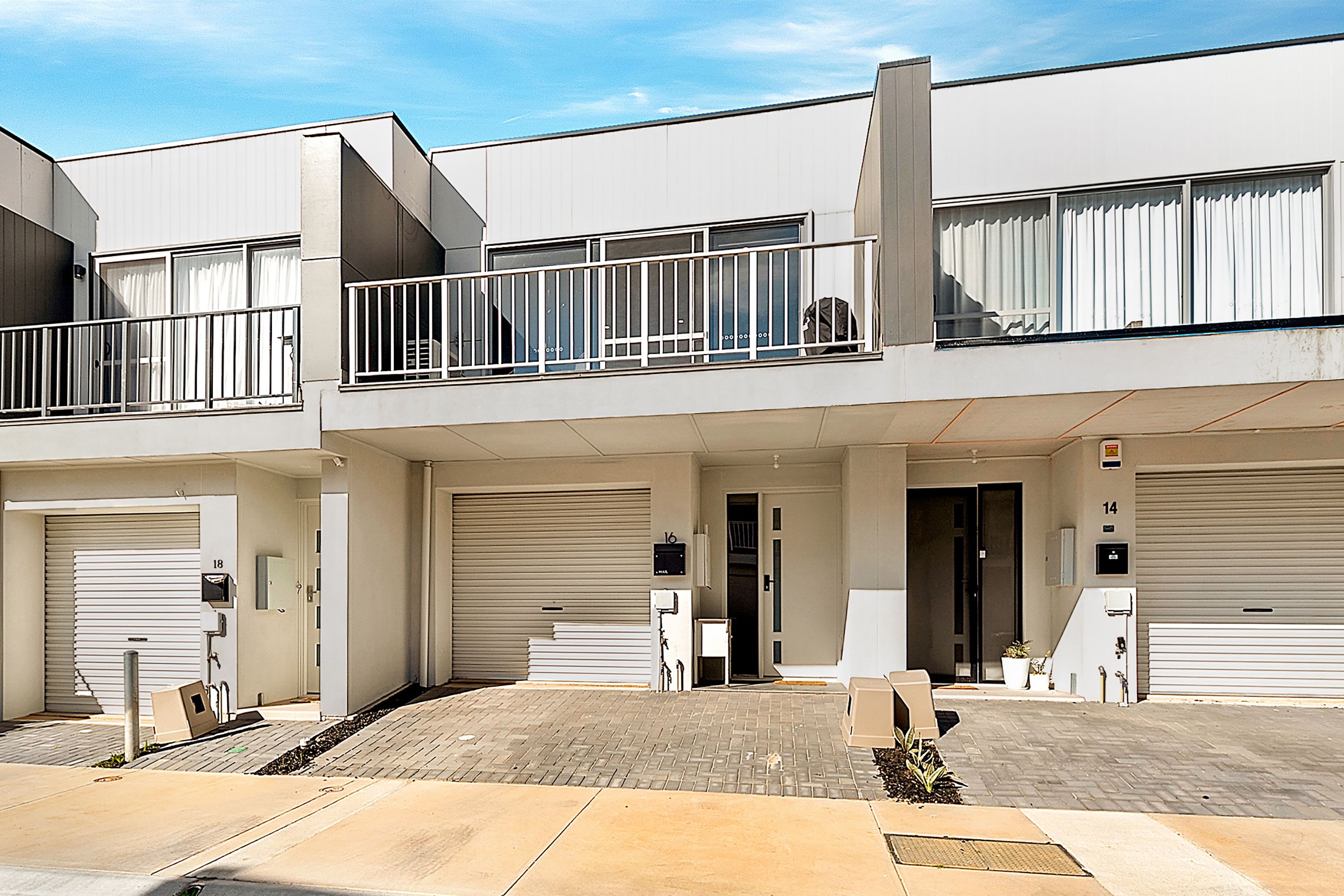 16 Angus Lane, Mansfield Park SA 5012