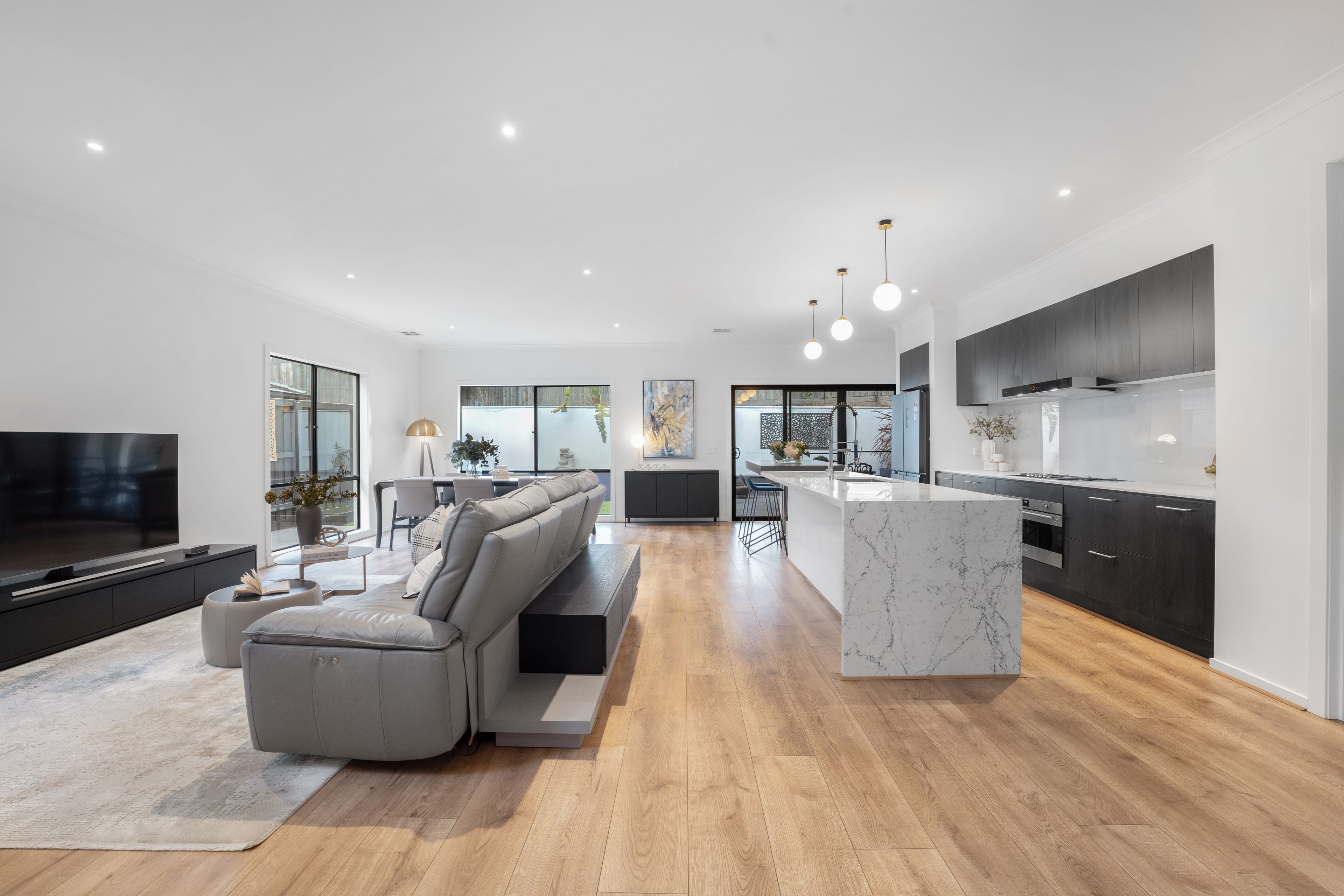 27 Eminence Way, Wantirna South, VIC 3152