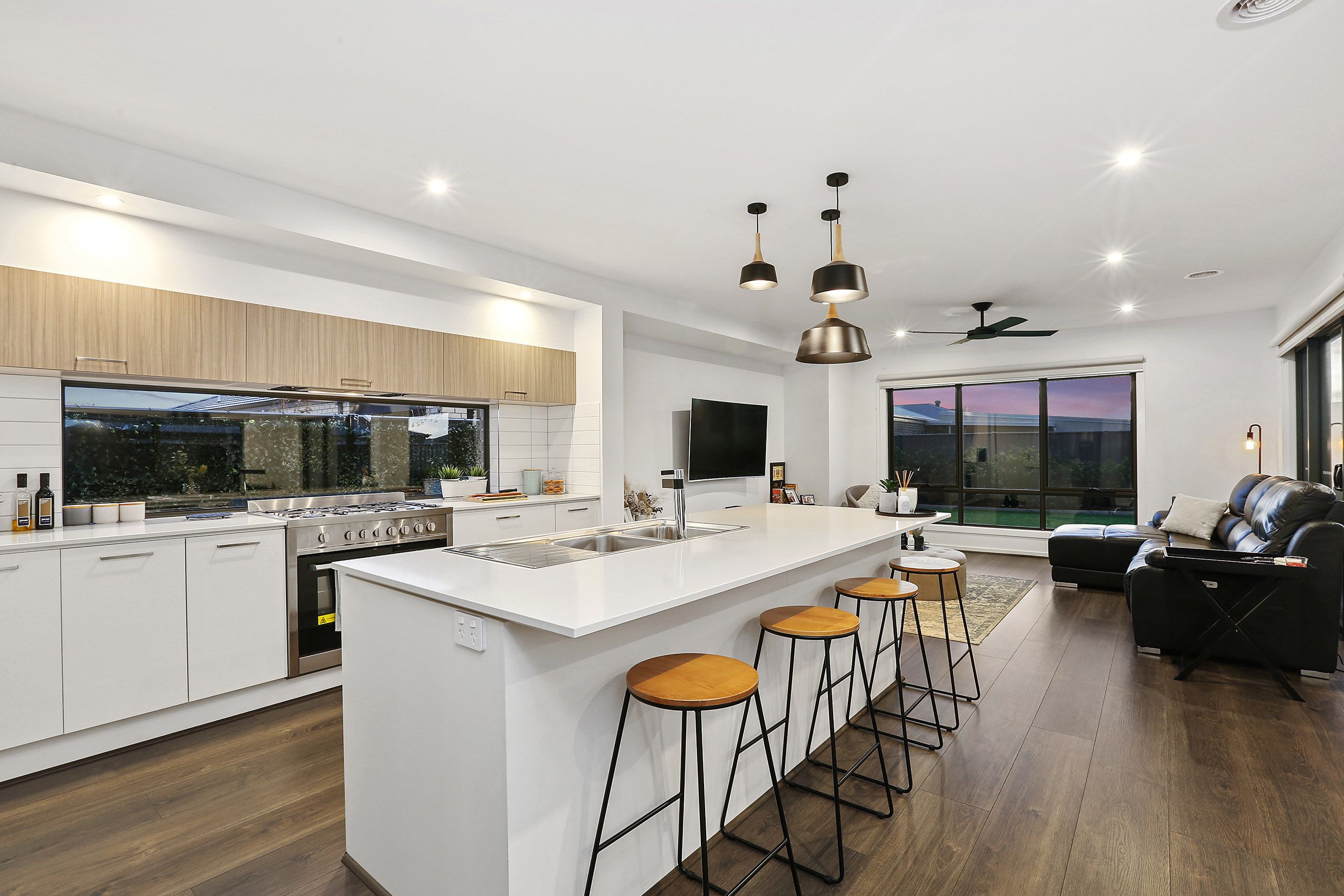 13 Quail Drive, Lara, VIC 3212