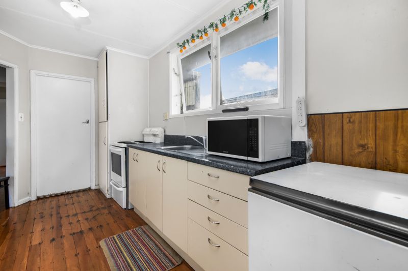 4 Blake Road, Mangere, Manukau City