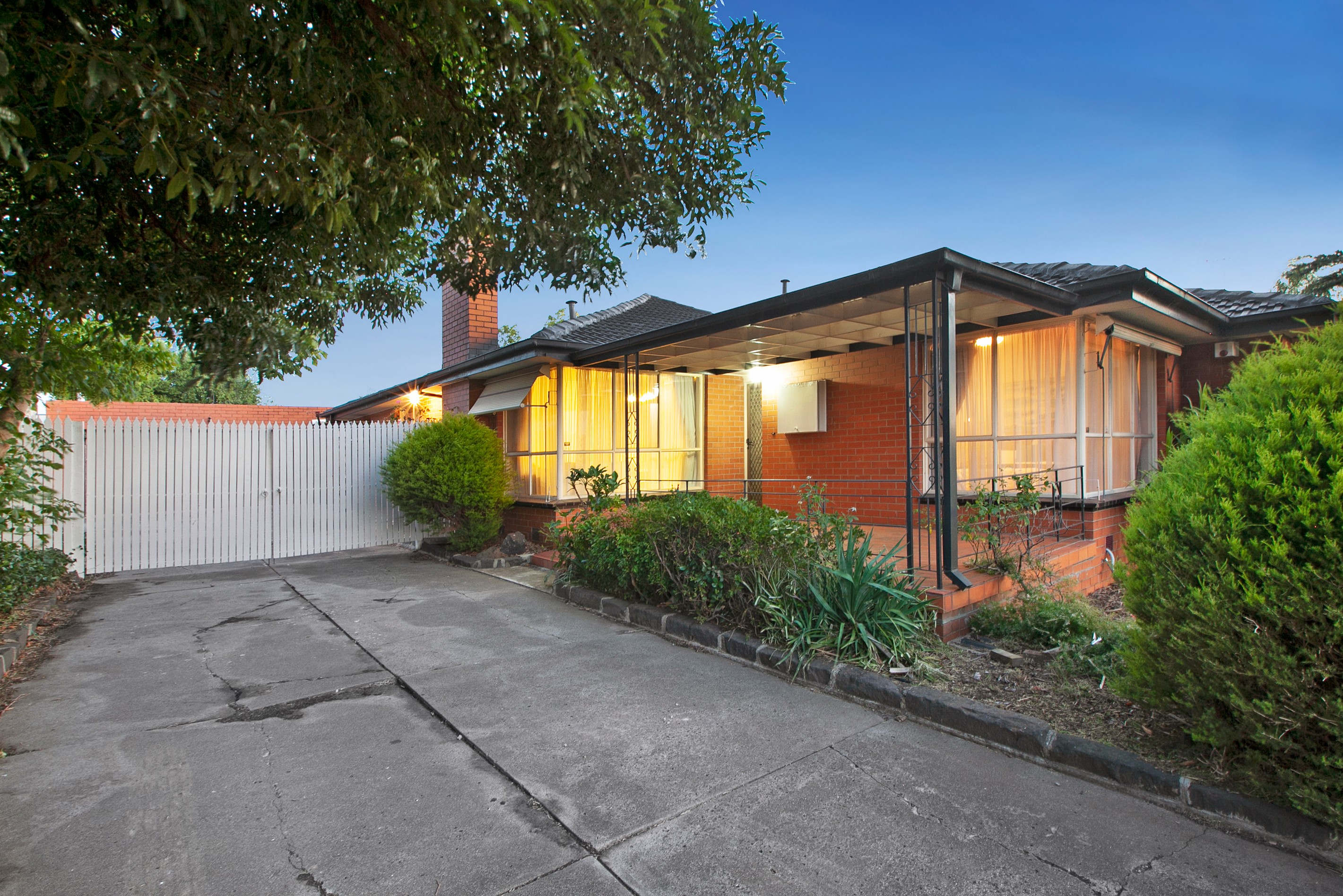 74 Botha Avenue, Reservoir, VIC 3073