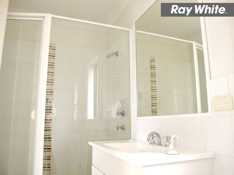 13A Wingate Avenue, West Hoxton, NSW 2171