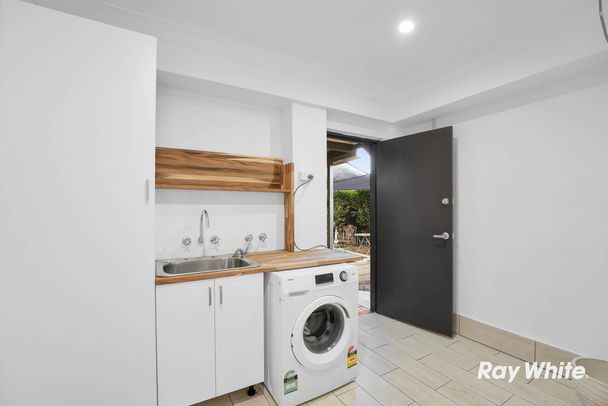15 Carlos Street — photo 20 of 30