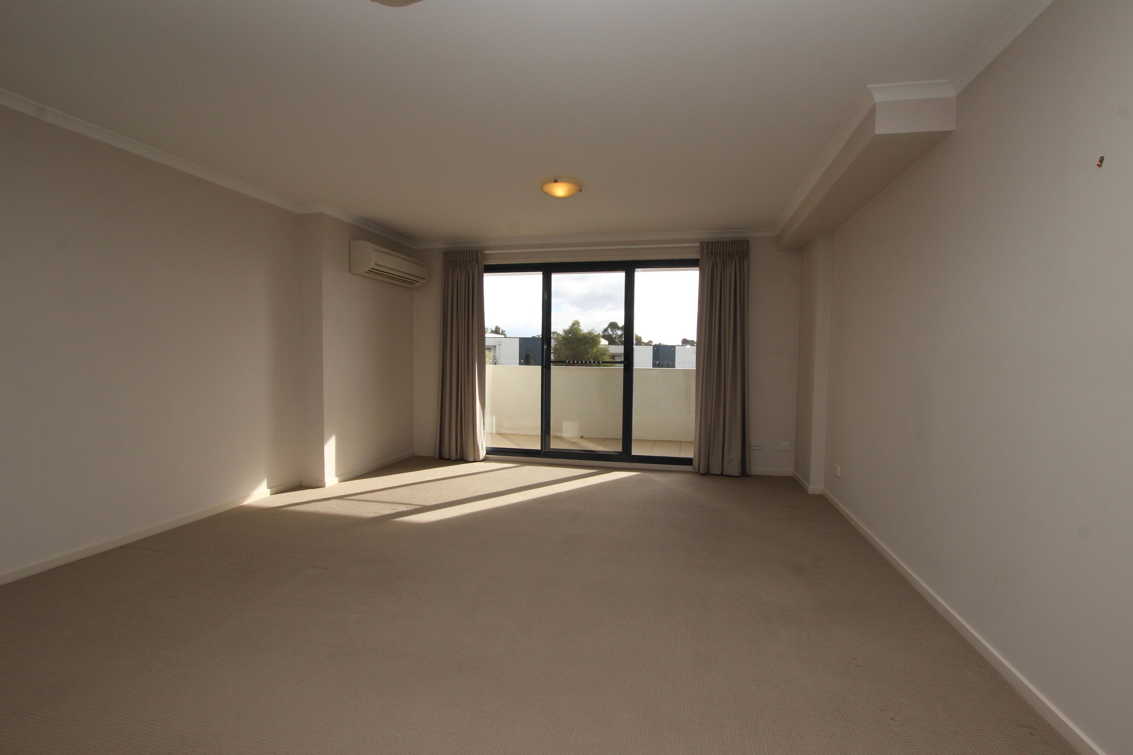 42C/21 Beissel Street, Belconnen, ACT 2617