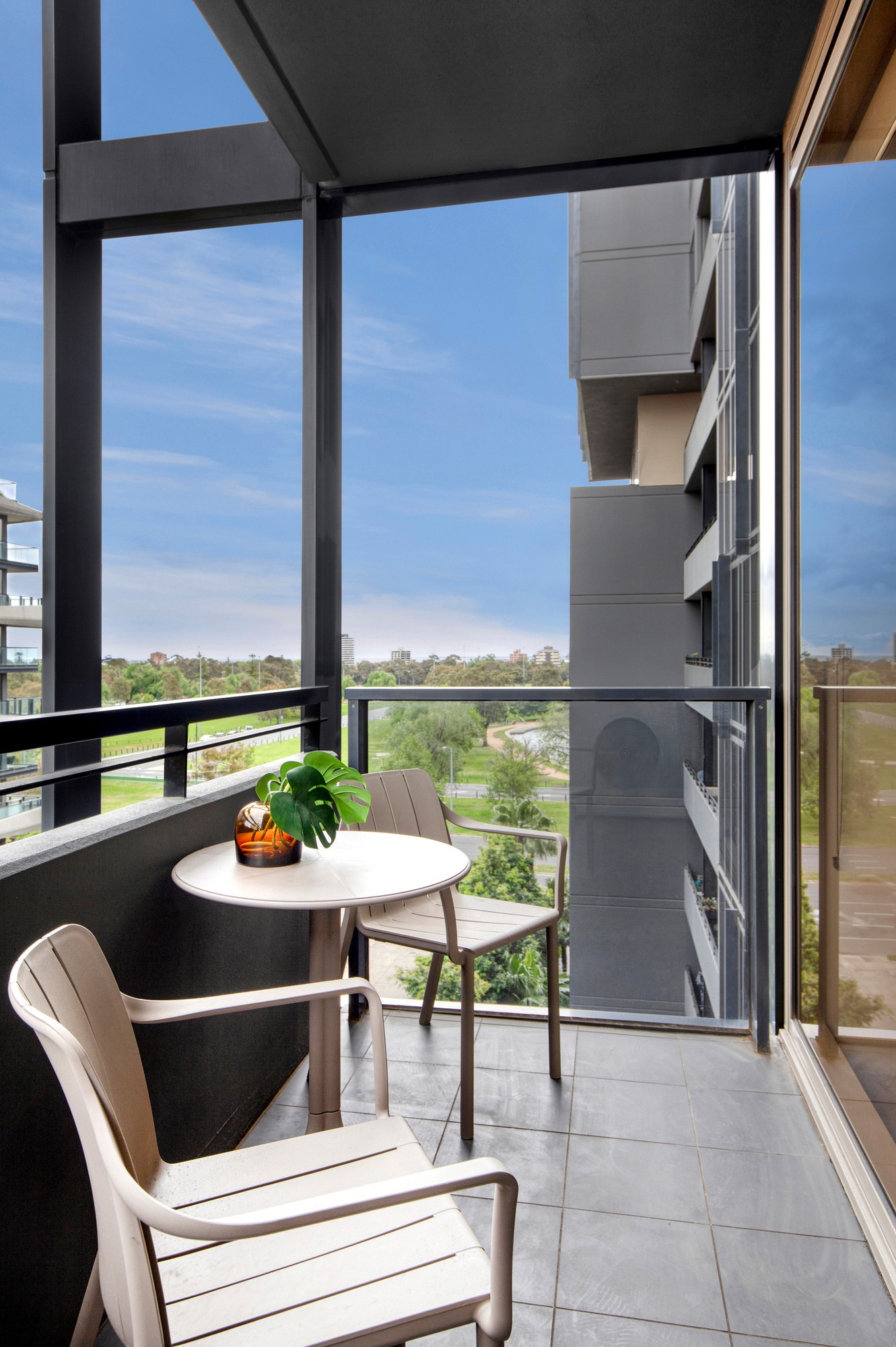 611/74 Queens Road, Melbourne, VIC 3004