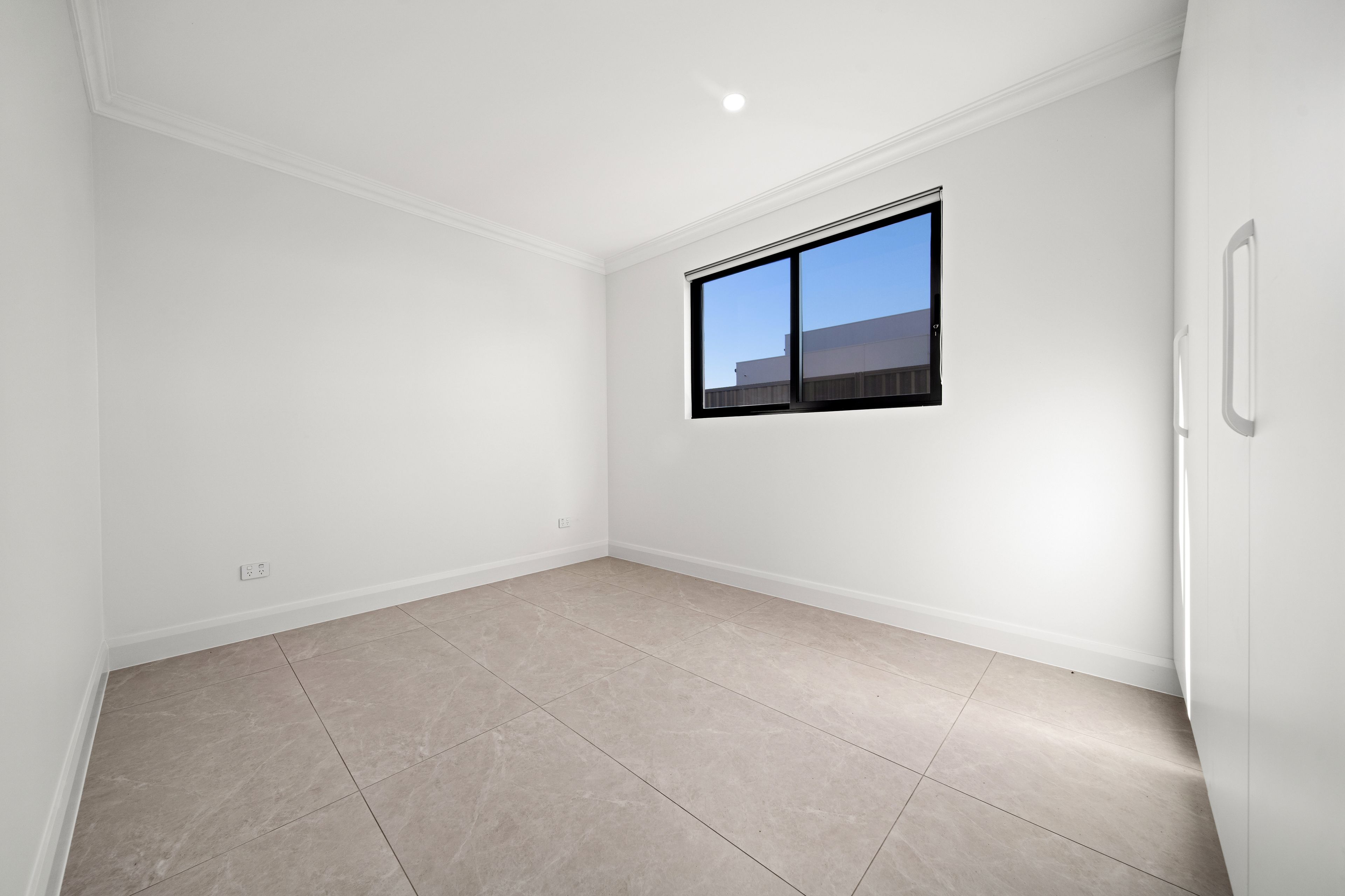 14b Oxford Street — photo 4 of 6