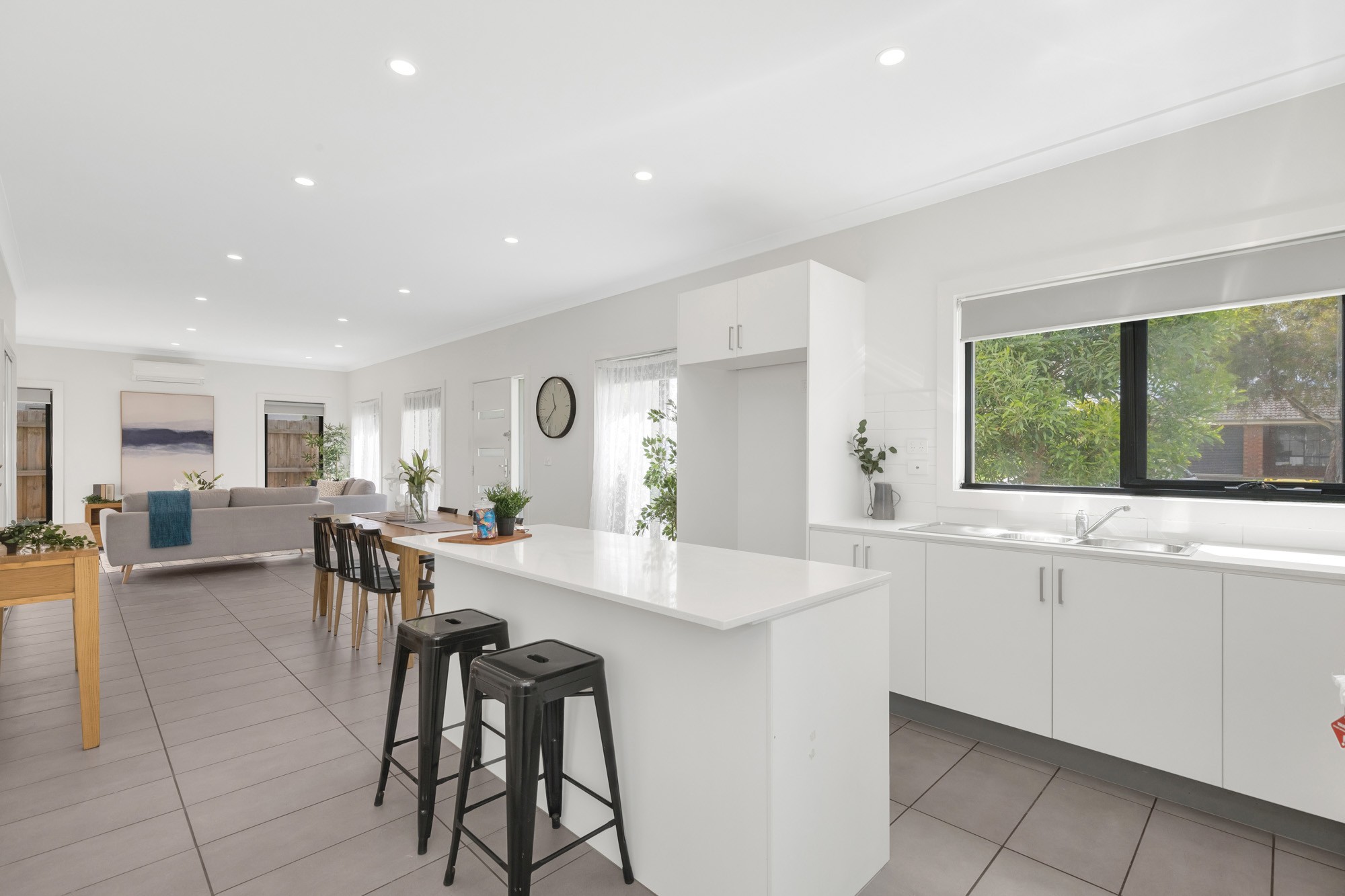 2/37 Latham Street, Werribee, VIC 3030