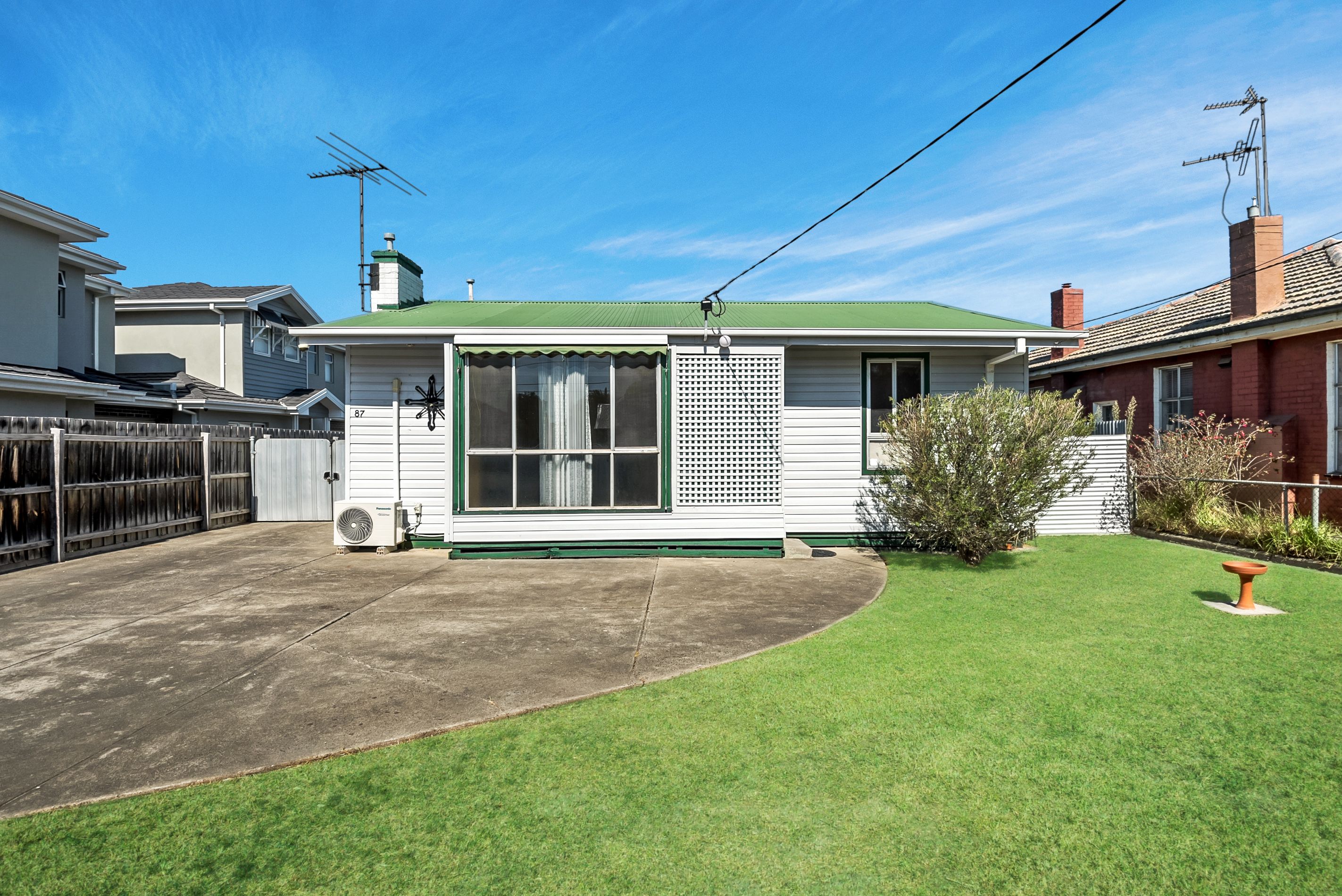 87 McMahon Road, Reservoir, VIC 3073