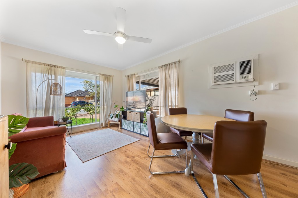 9 Regent Avenue, Pooraka, SA 5095