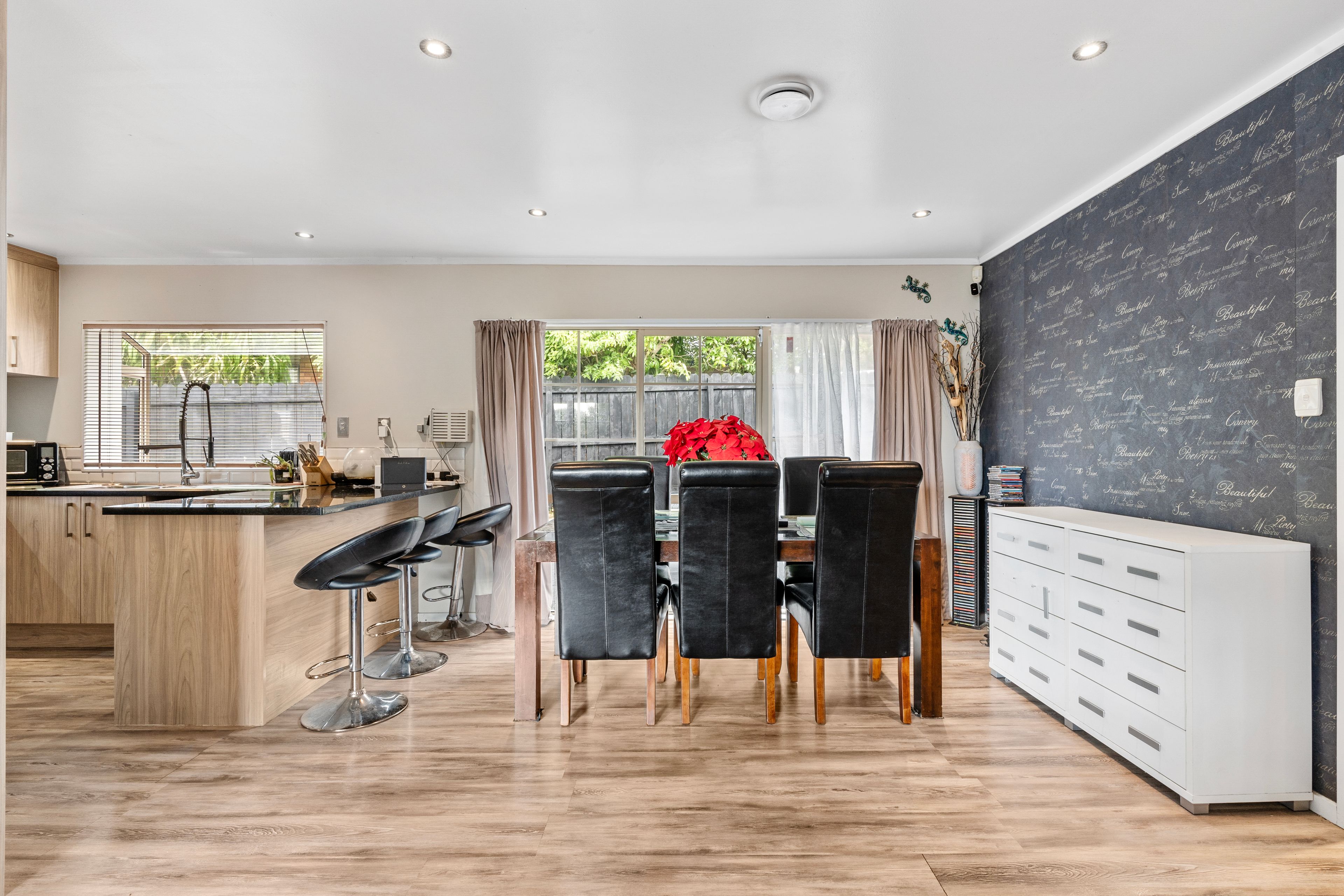20 Settlers Cove, Weymouth, Manukau City