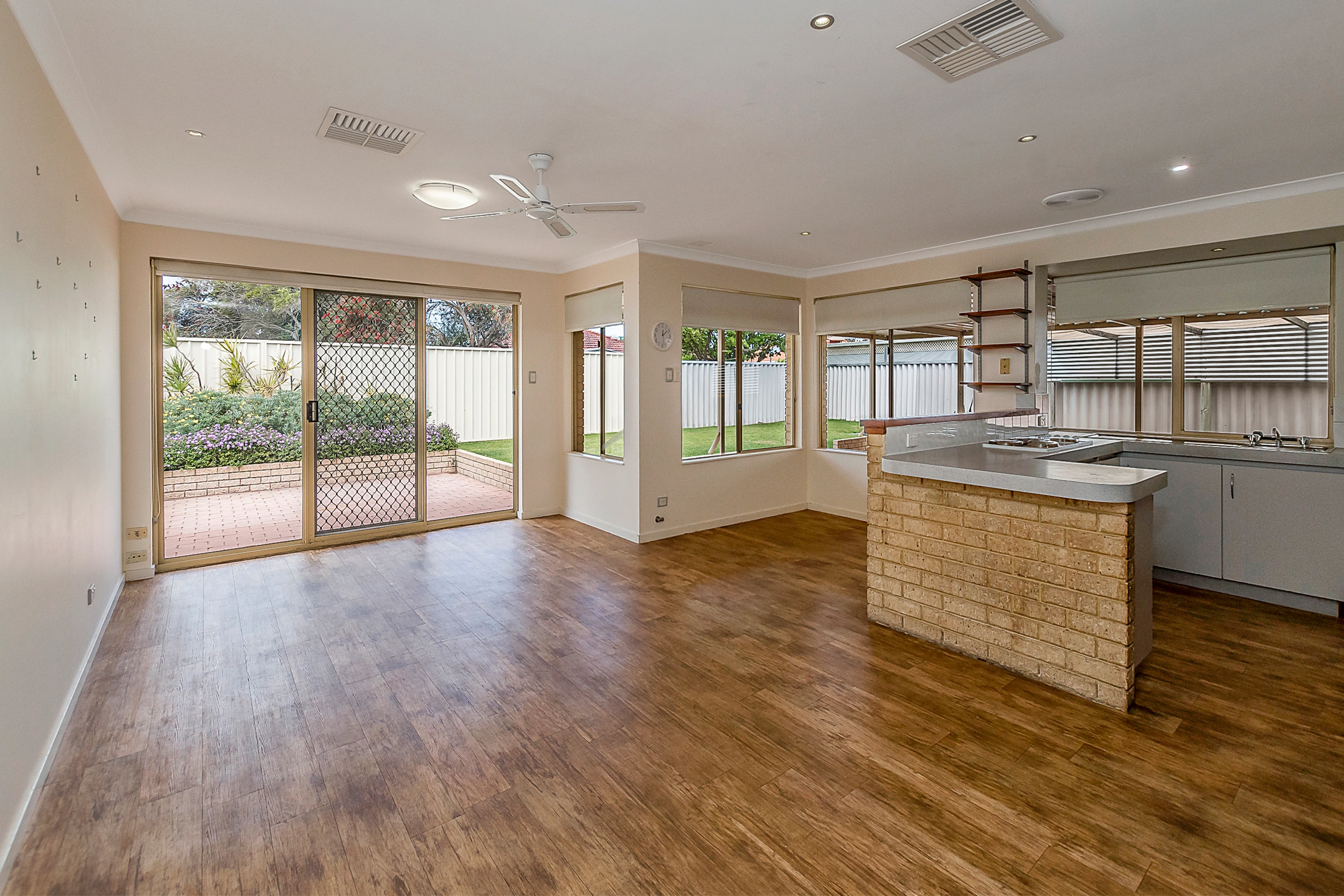 13 Gillen Place, Waikiki, WA 6169