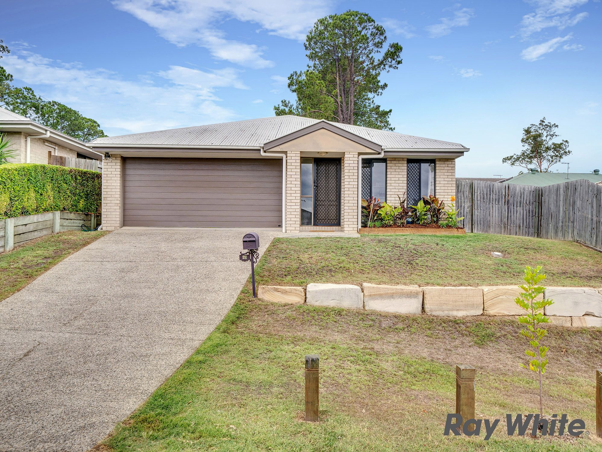 40 Tropical Drive, Forest Lake, QLD 4078